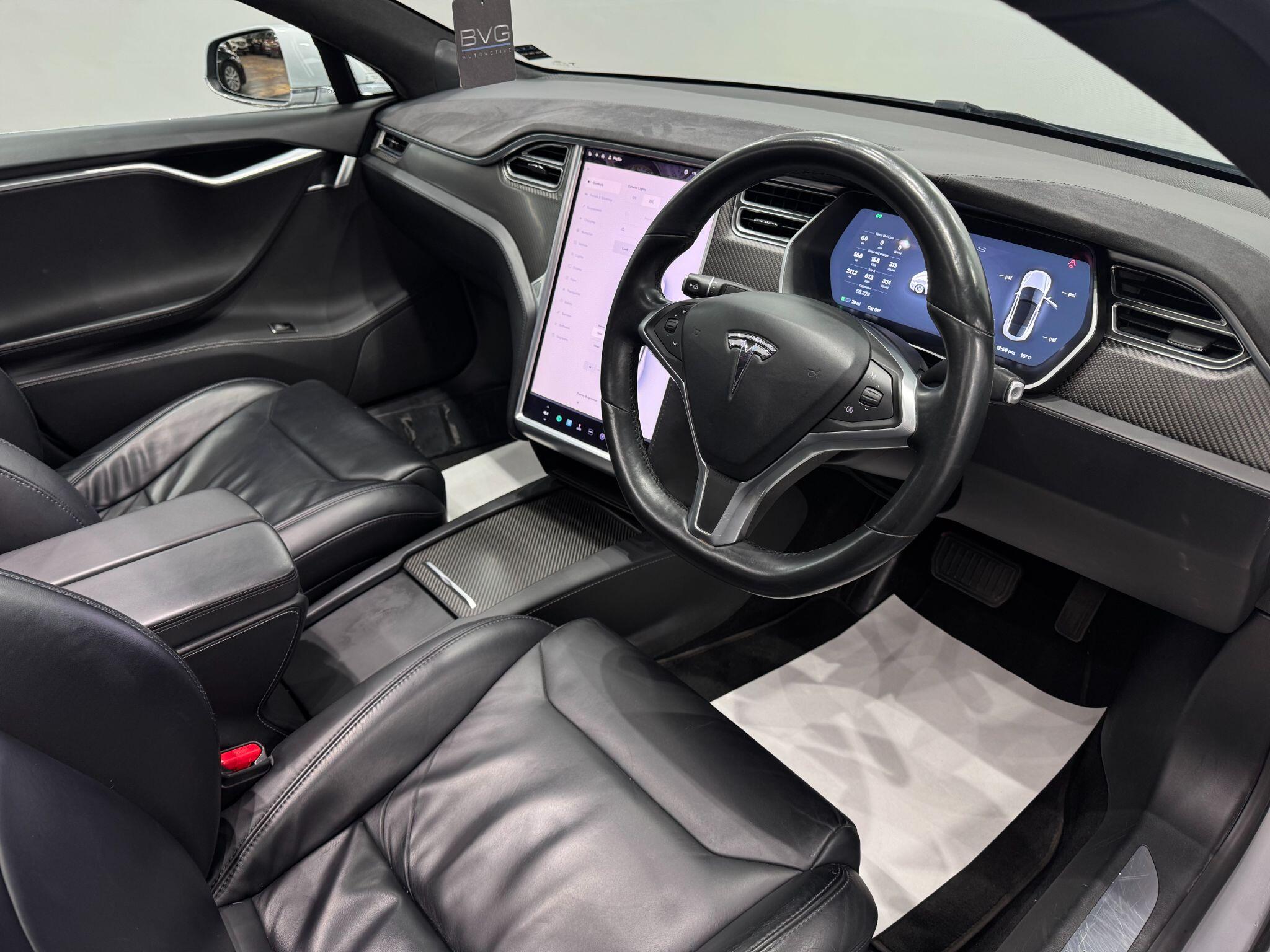 Tesla Model S view 29