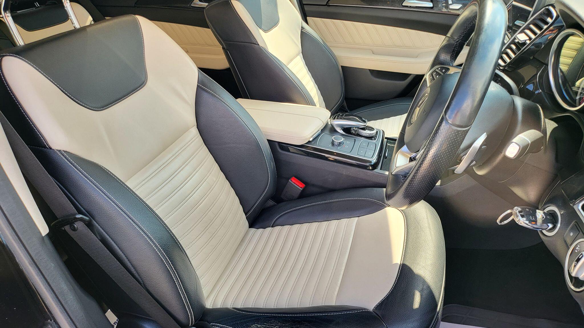 Mercedes-Benz Gle view 14