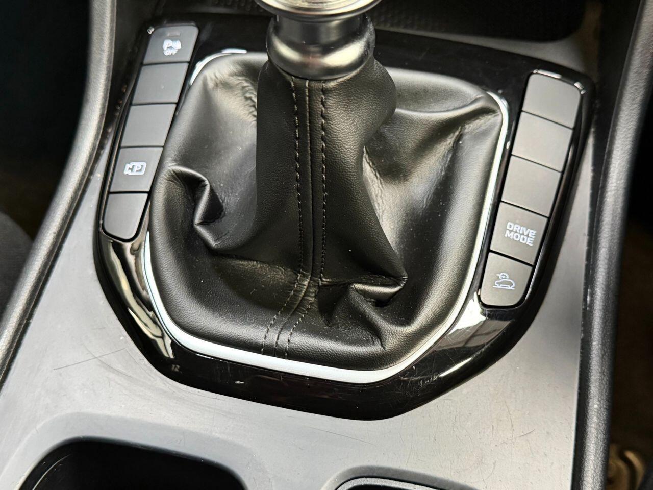 Hyundai Tucson view 22