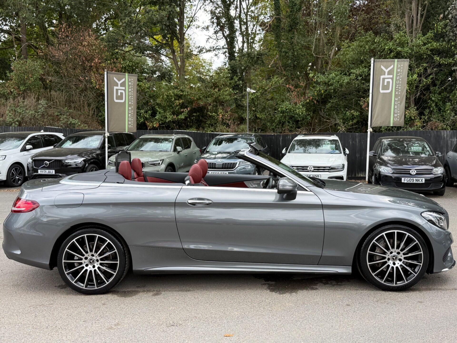 Mercedes-Benz C-Class view 30