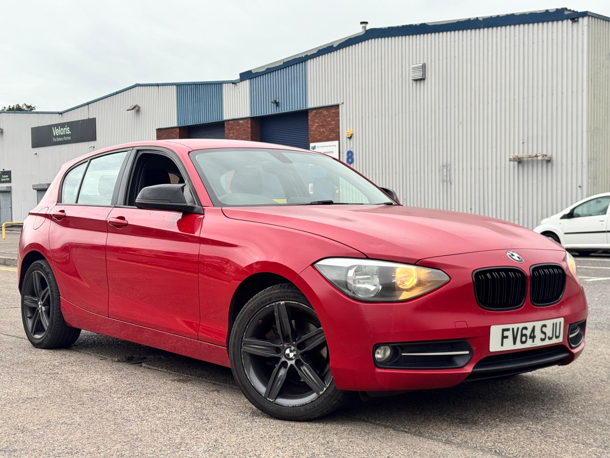 BMW 1 Series view 5