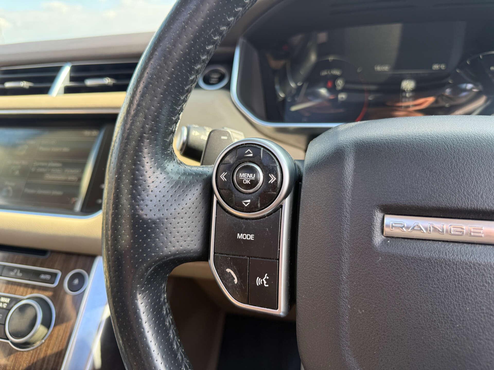 Land Rover Range Rover Sport view 45