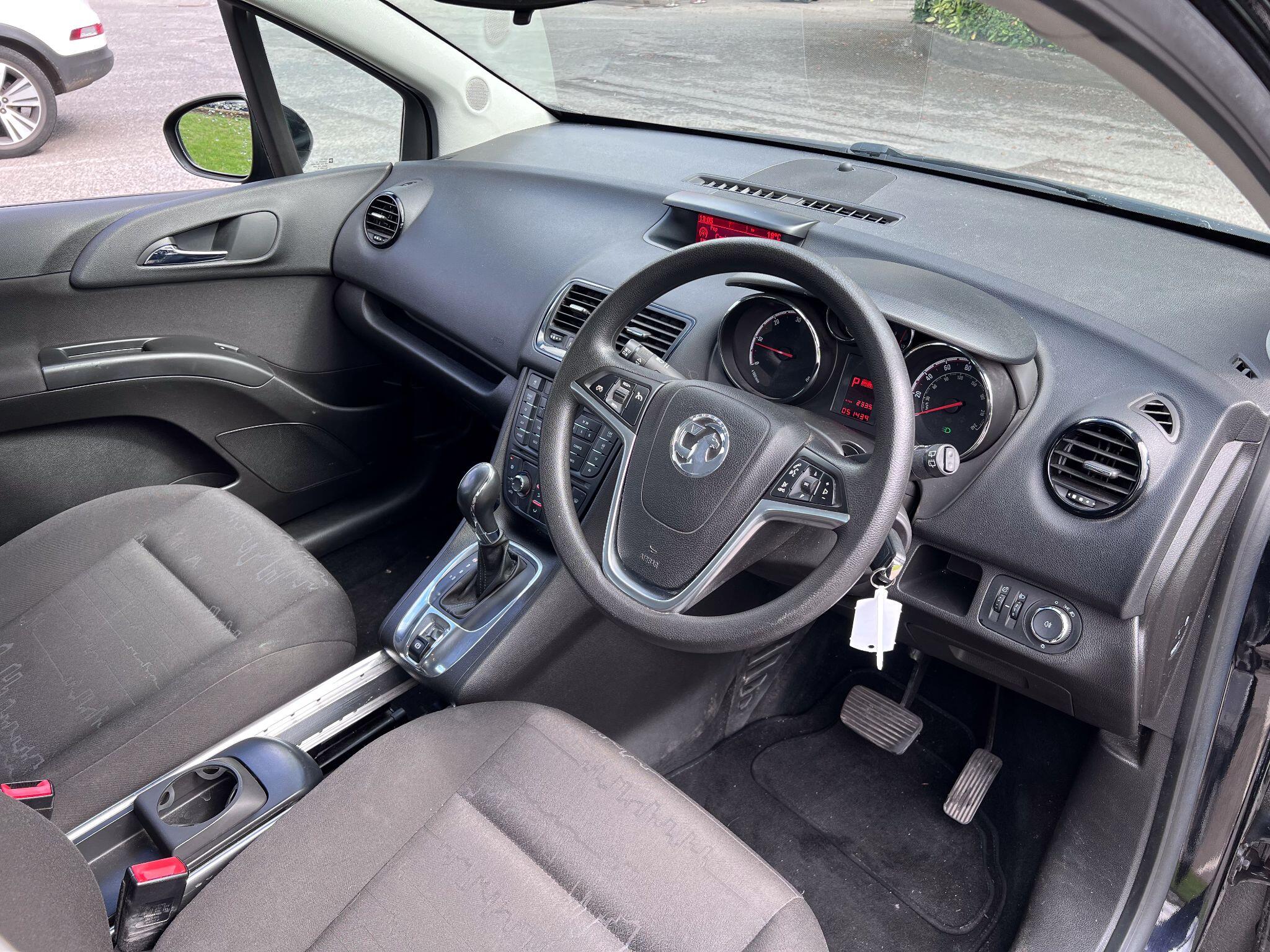 Vauxhall Meriva view 3