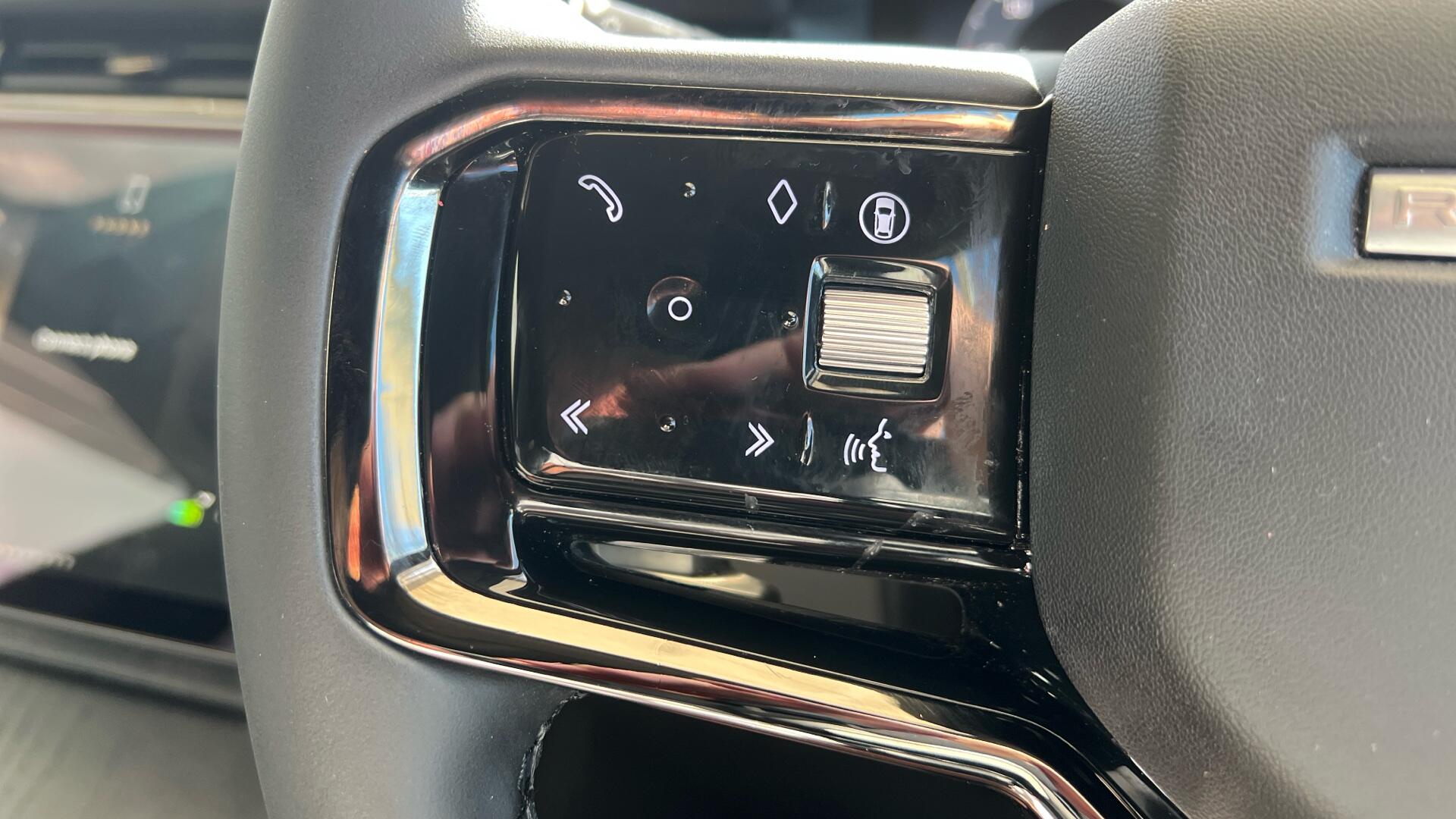 Land Rover Range Rover Evoque view 45
