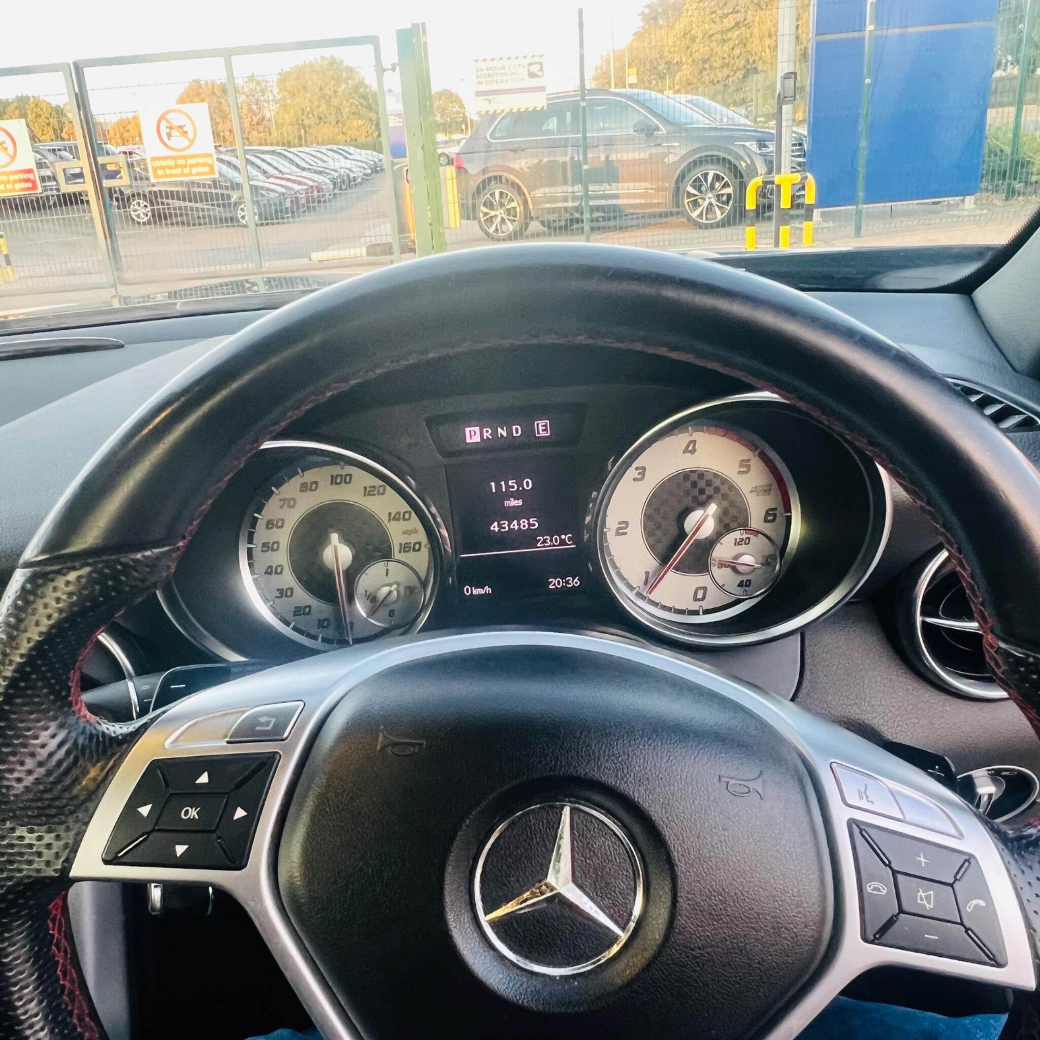 Mercedes-Benz SLK view 15