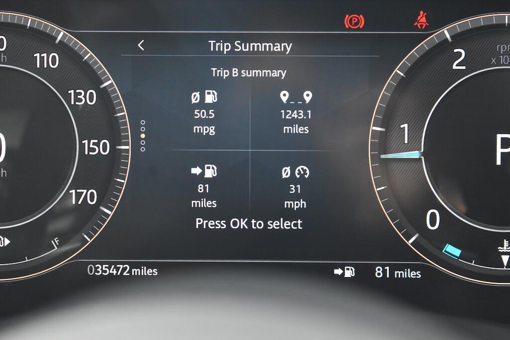 Jaguar Xe view 52