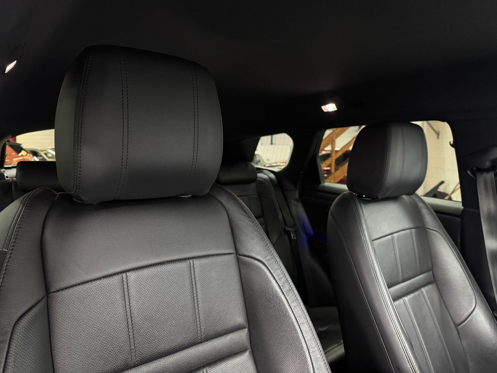 Land Rover Range Rover Evoque view 29