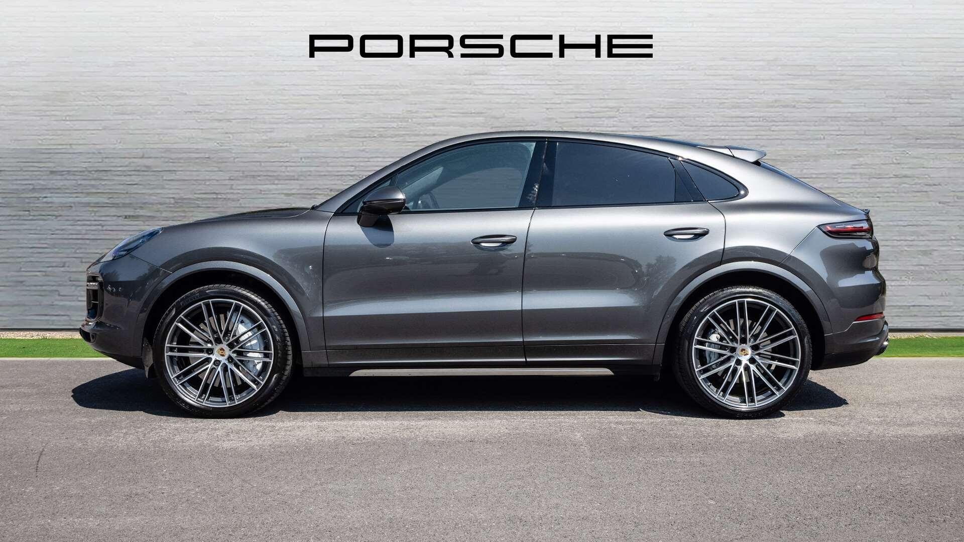 Porsche Cayenne view 6