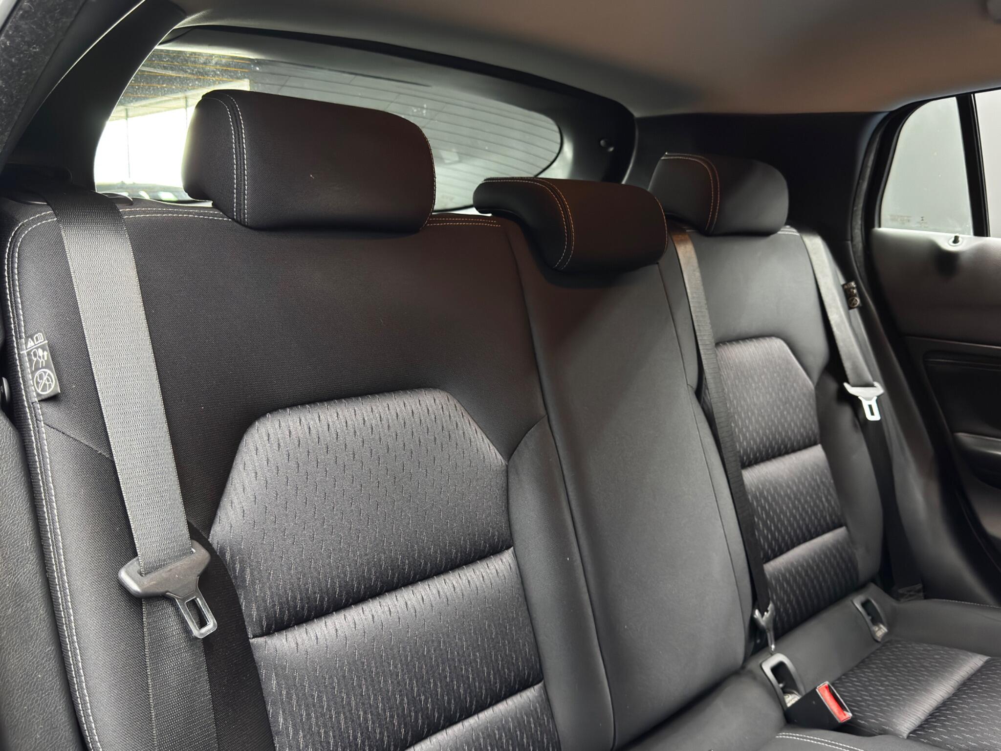 Infiniti Q30 view 15