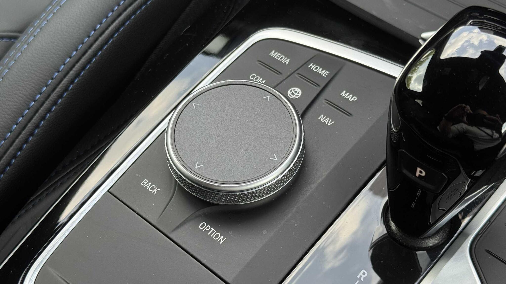 BMW X4 view 32
