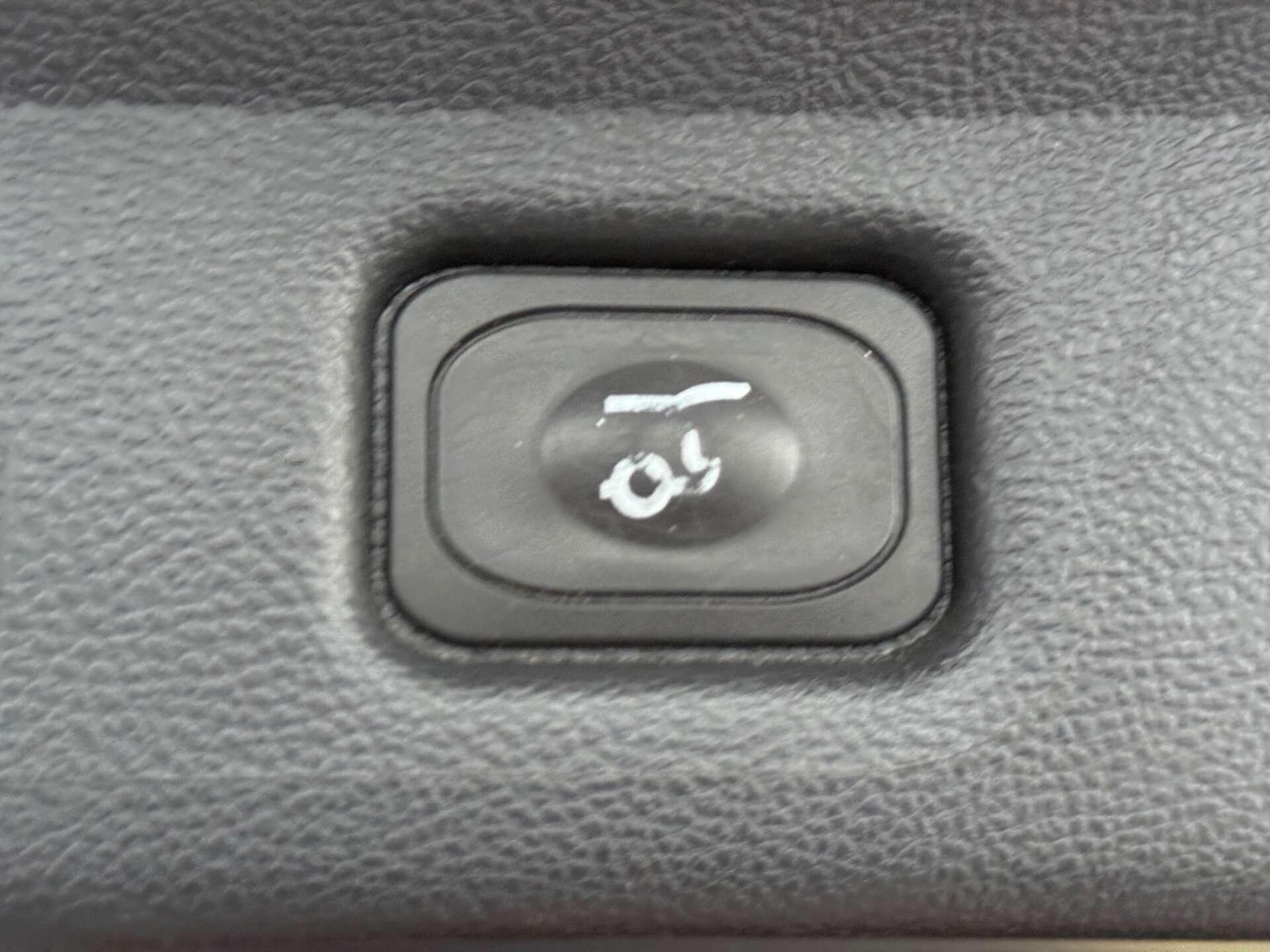 Ford S-Max view 26