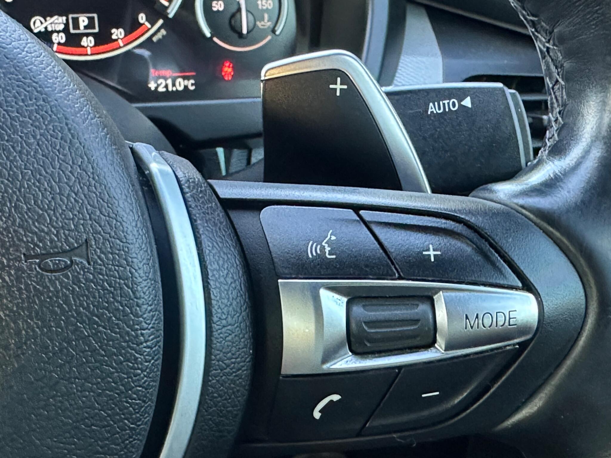 BMW X6 view 26