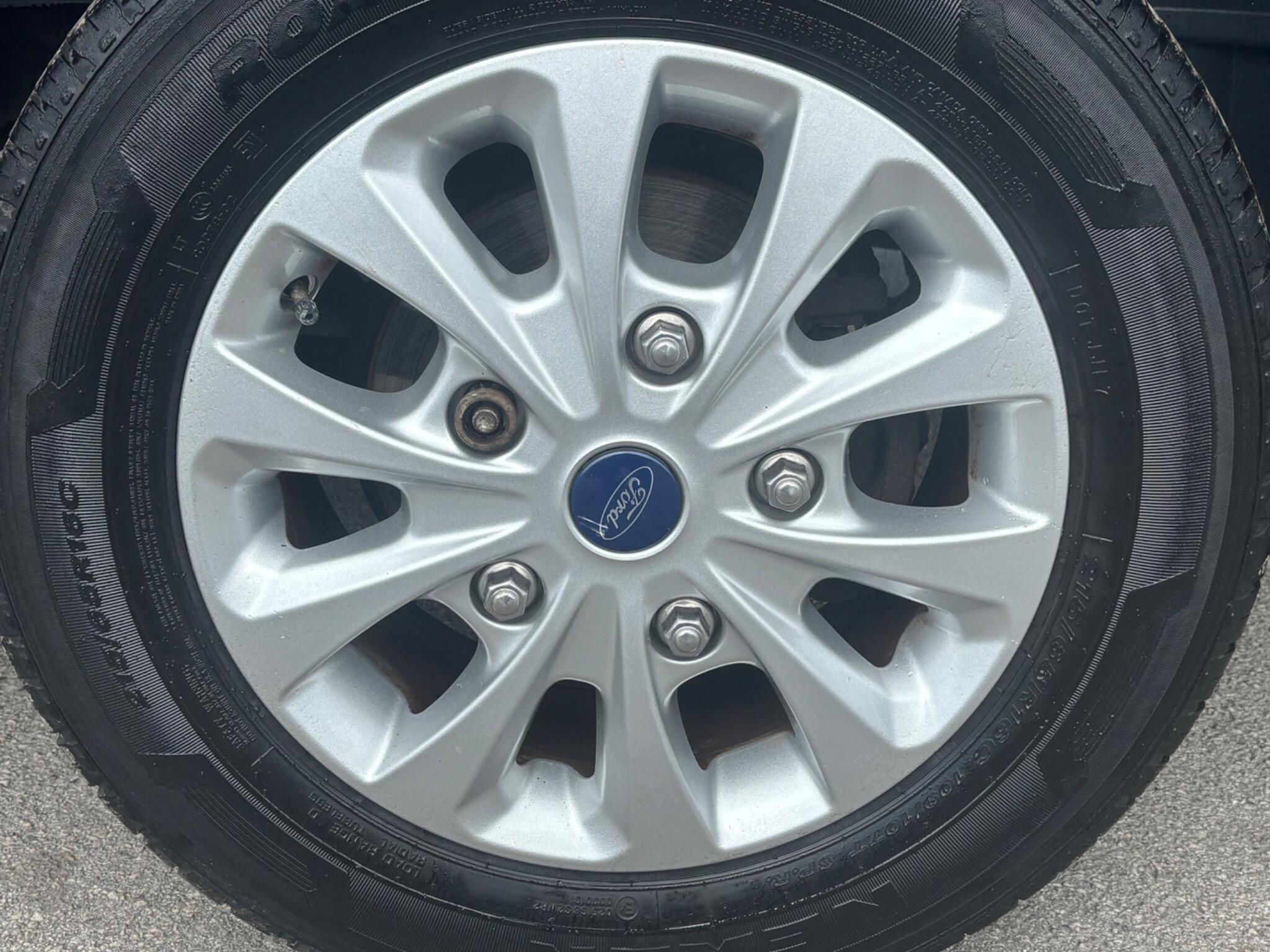 Ford Transit Custom view 24