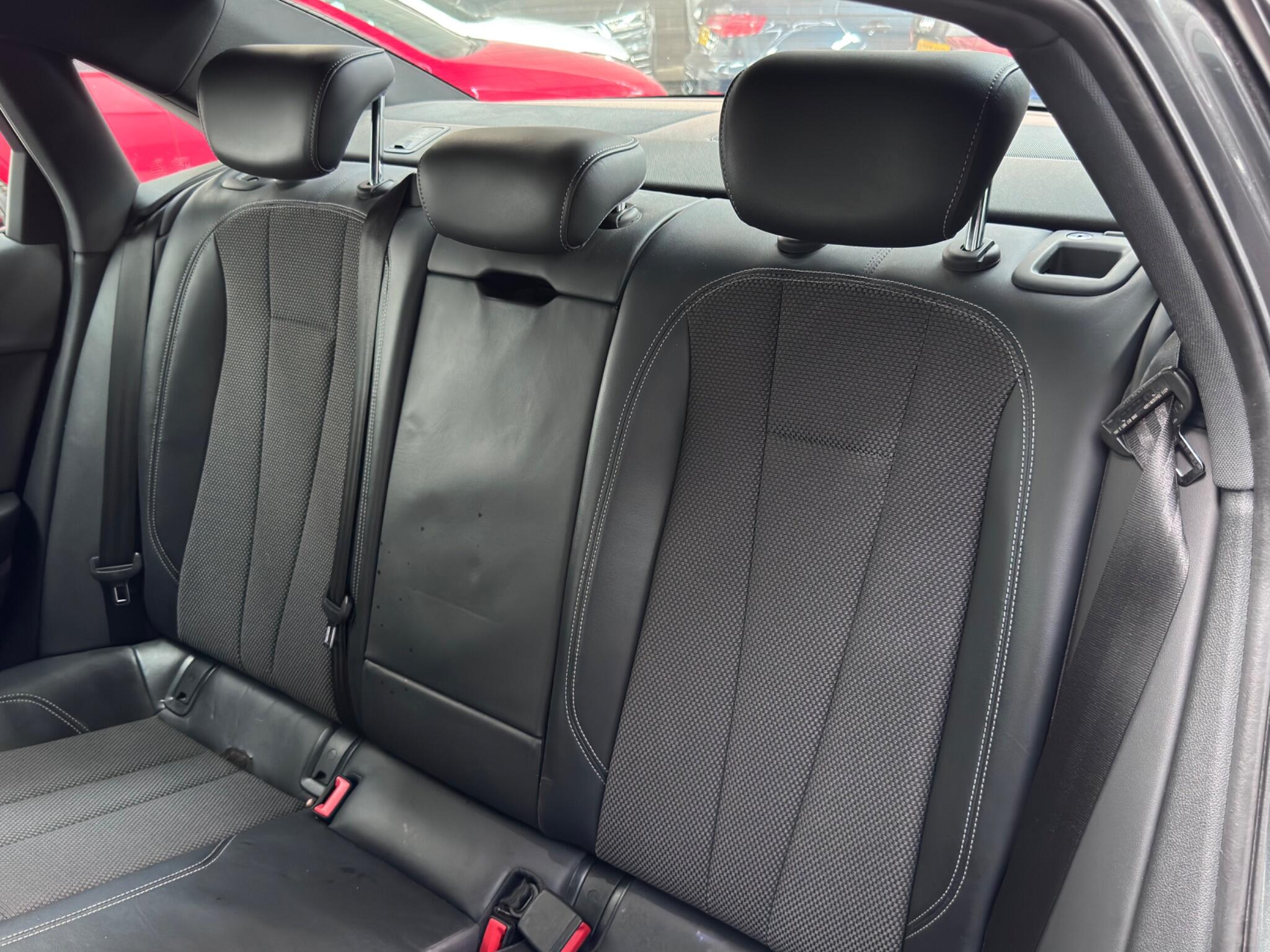 Audi A4 view 57