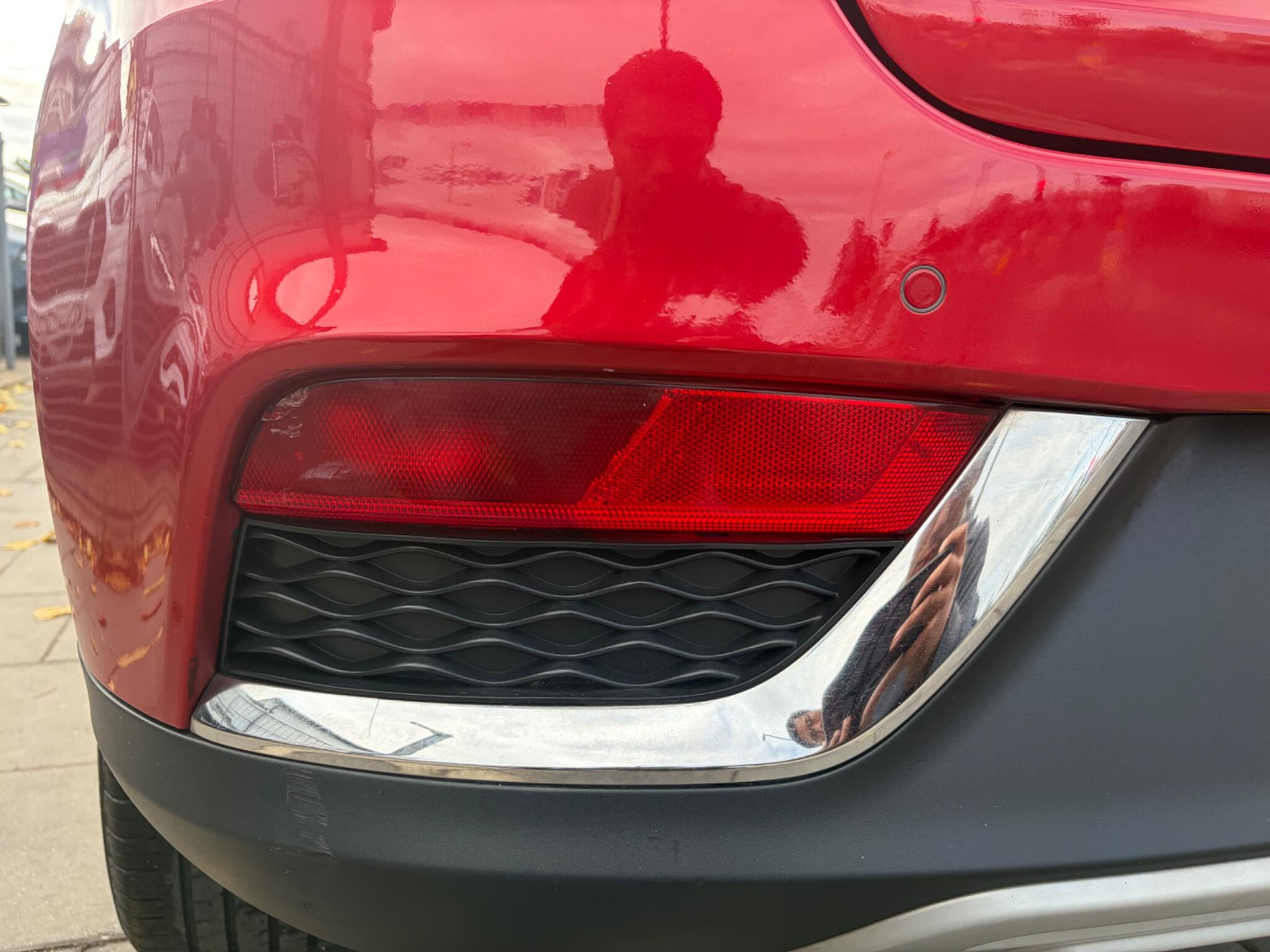 MG ZS view 33