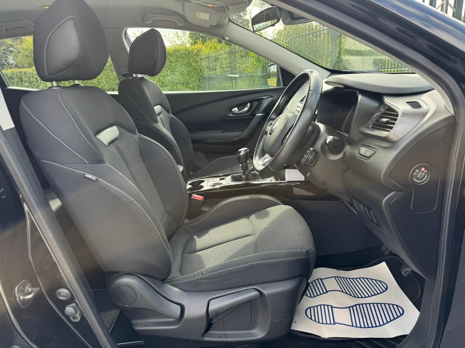 2018 Renault Kadjar 1.3 TCe Dynamique Nav Euro 6 (s/s) 5dr • 99,890 miles image 13