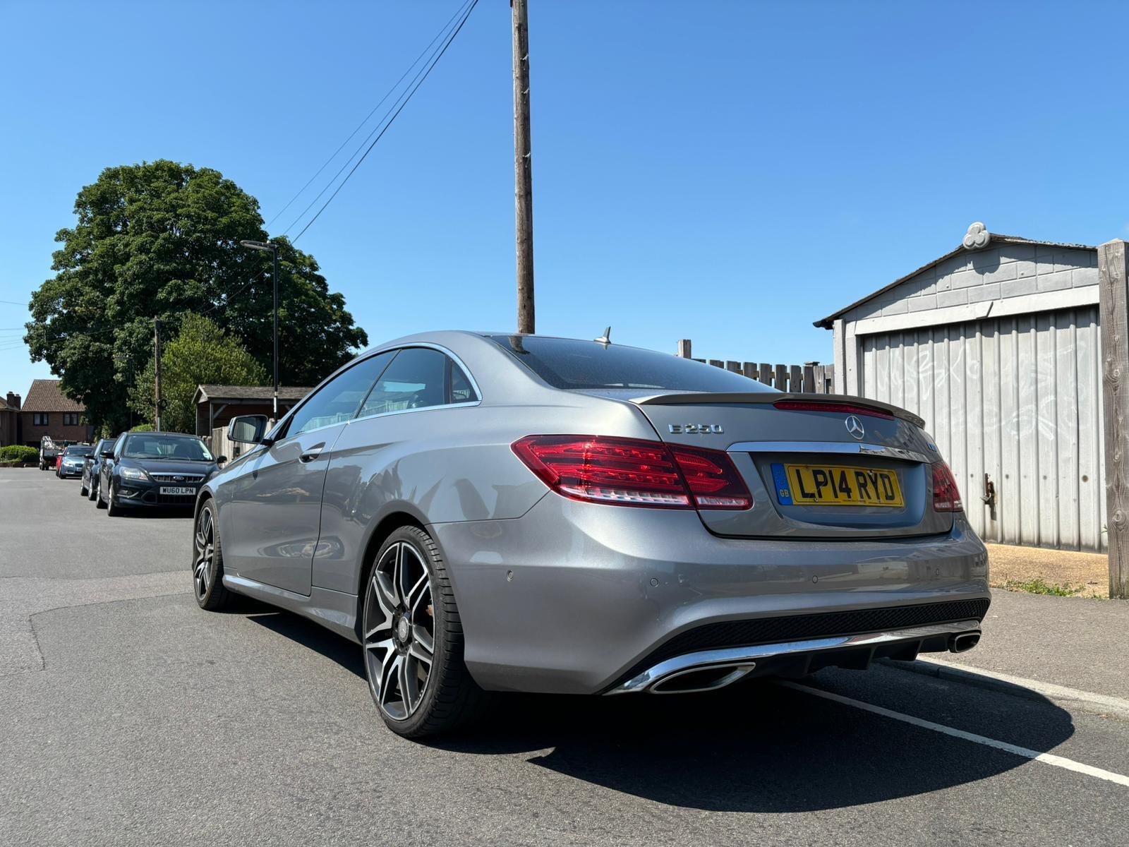 Mercedes-Benz E Class view 5