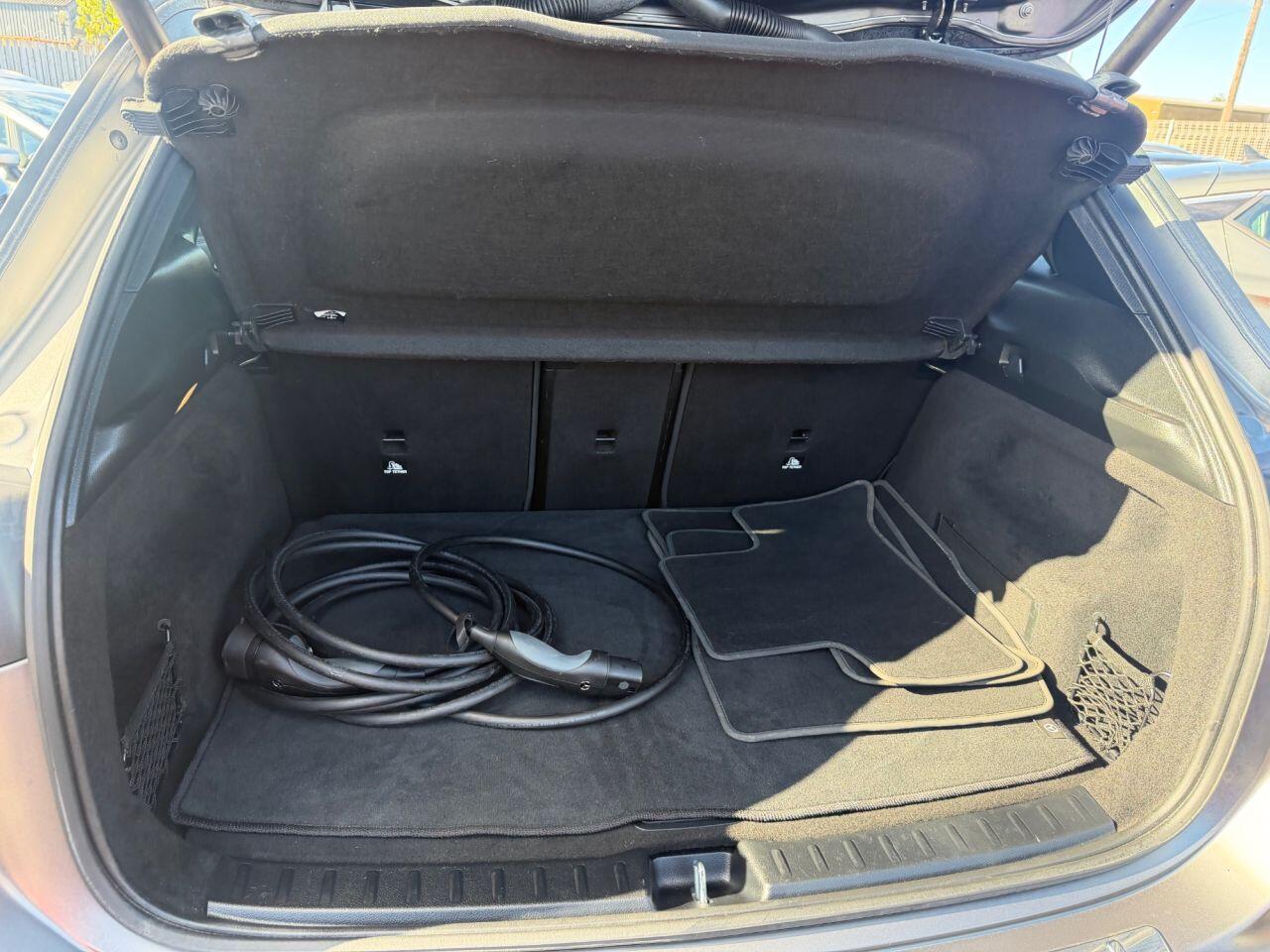 Mercedes-Benz Eqa view 40