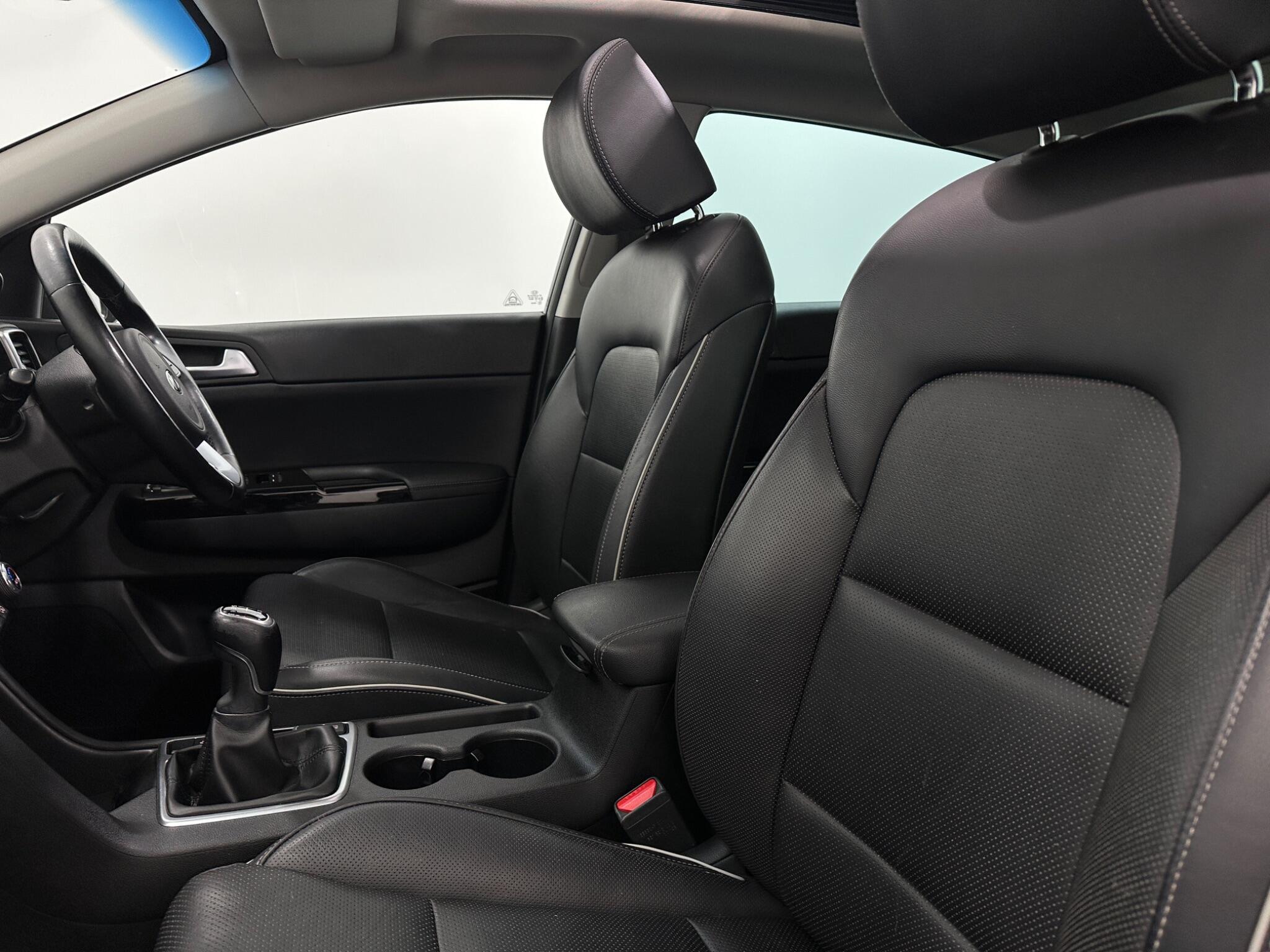 Kia Sportage view 33