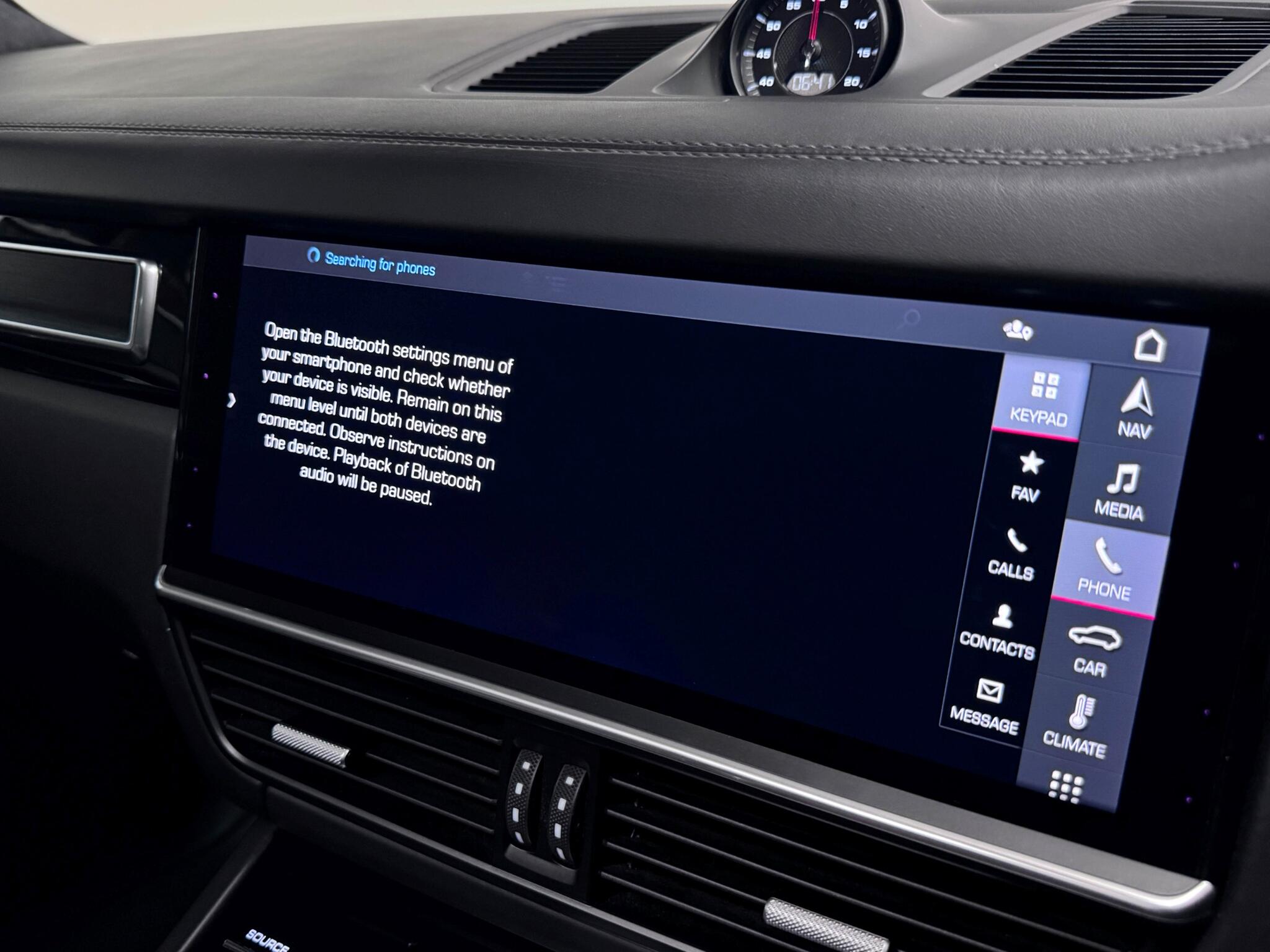 Porsche Cayenne view 58
