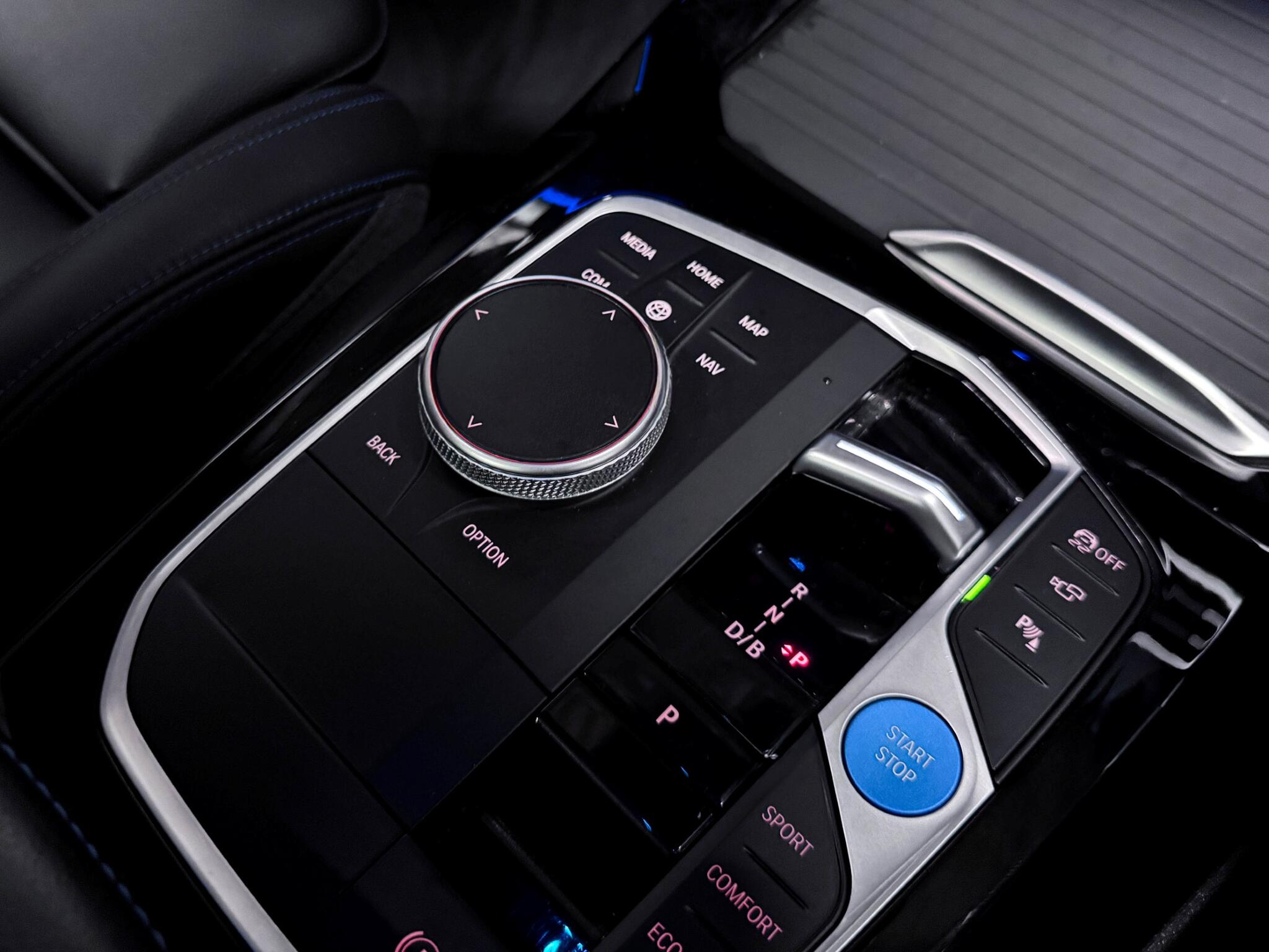 BMW Ix3 view 32