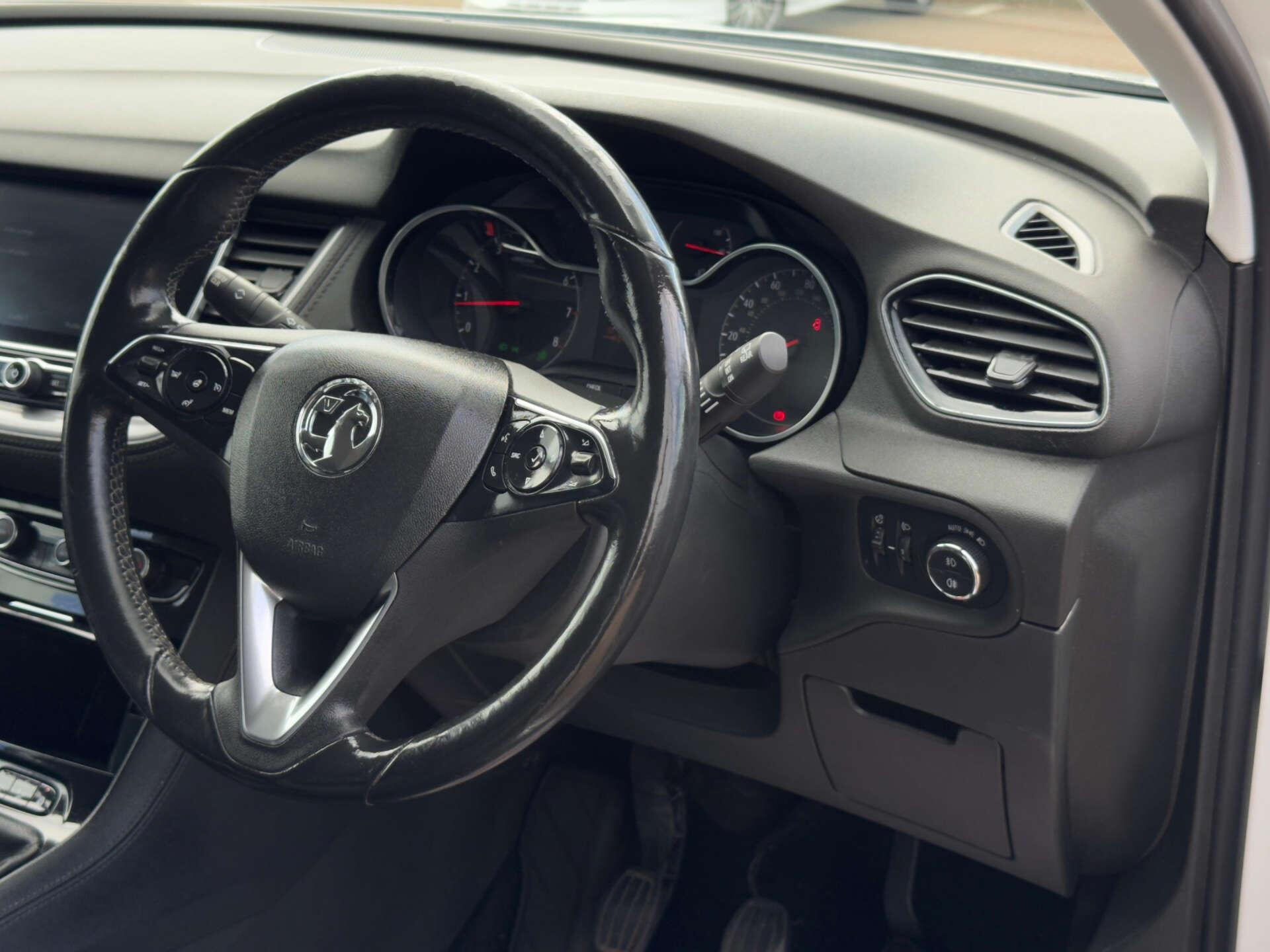 Vauxhall Grandland X view 54
