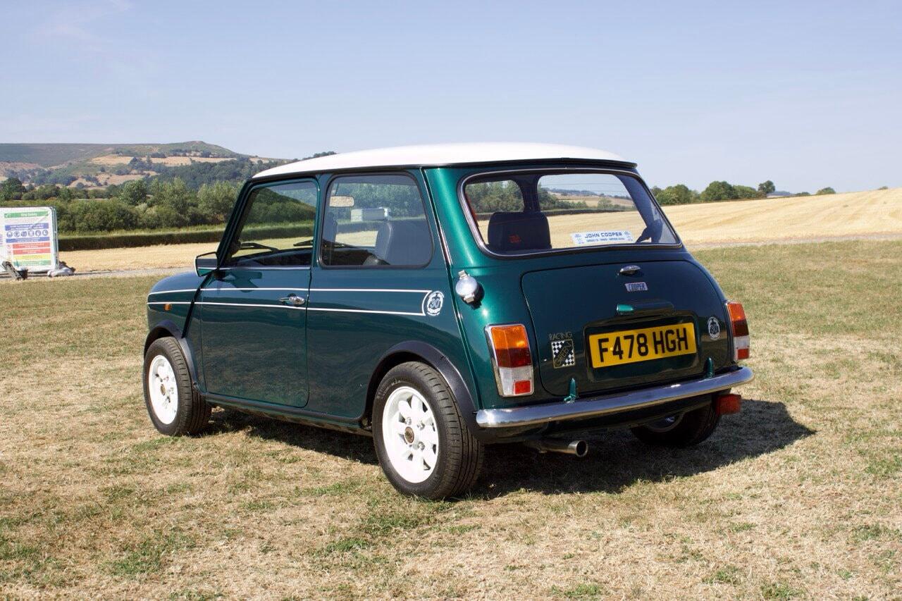 Rover Mini view 6