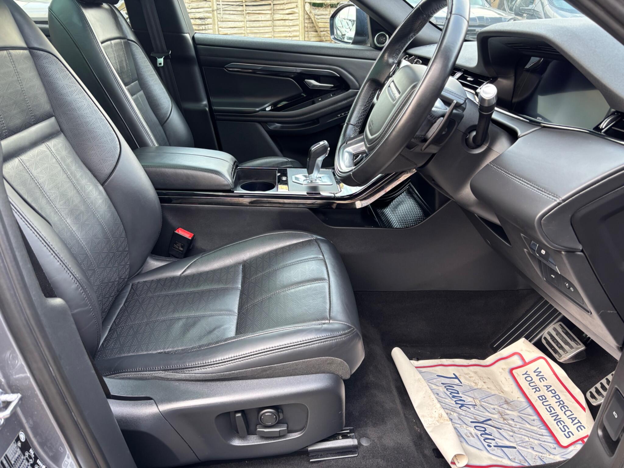 Land Rover Range Rover Evoque view 18