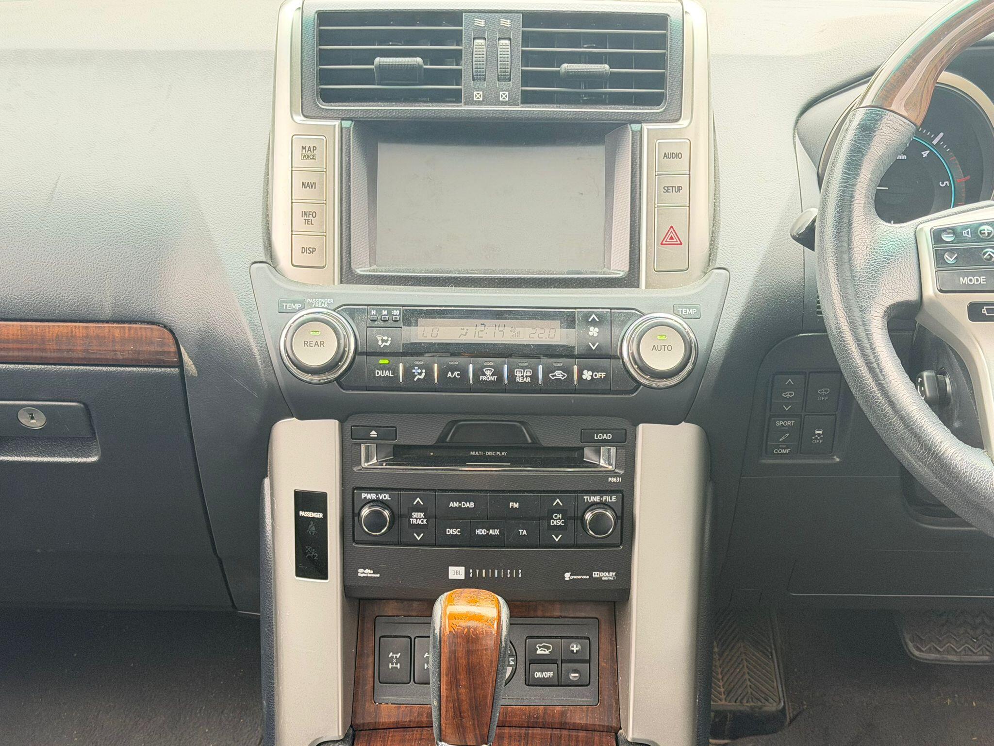 Toyota Land Cruiser view 22