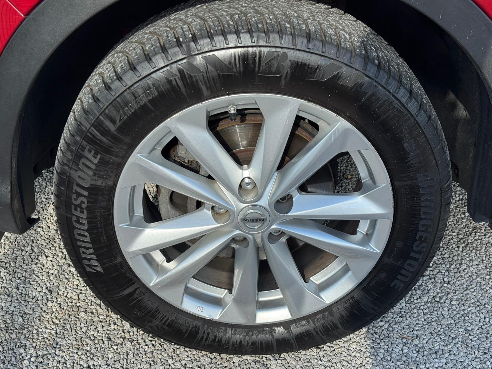 2014 Nissan Qashqai image 31
