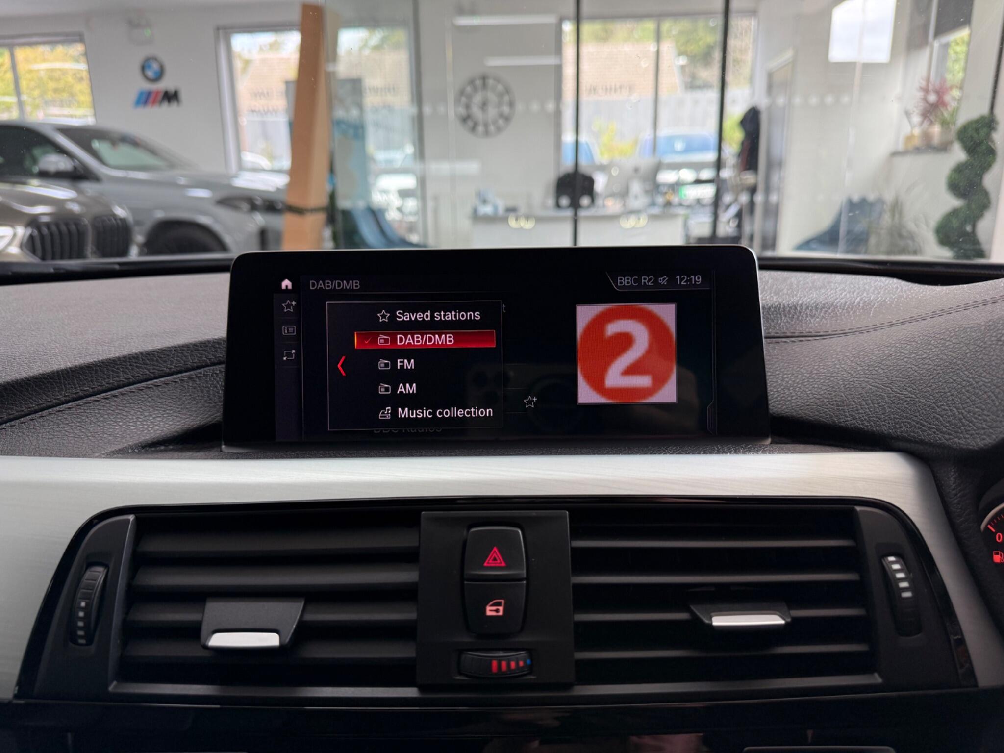 BMW 4 Series view 14