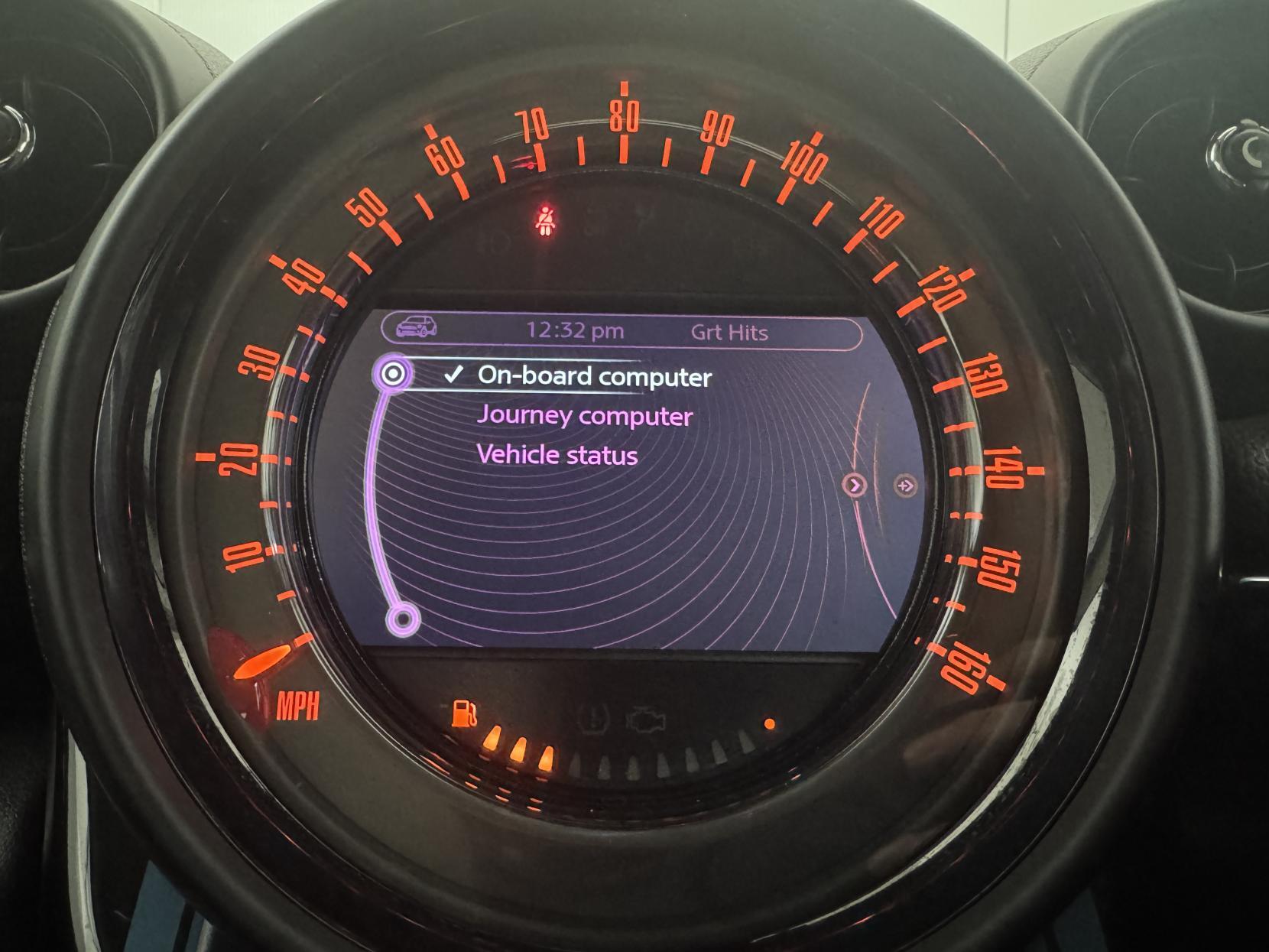 Mini Countryman view 68