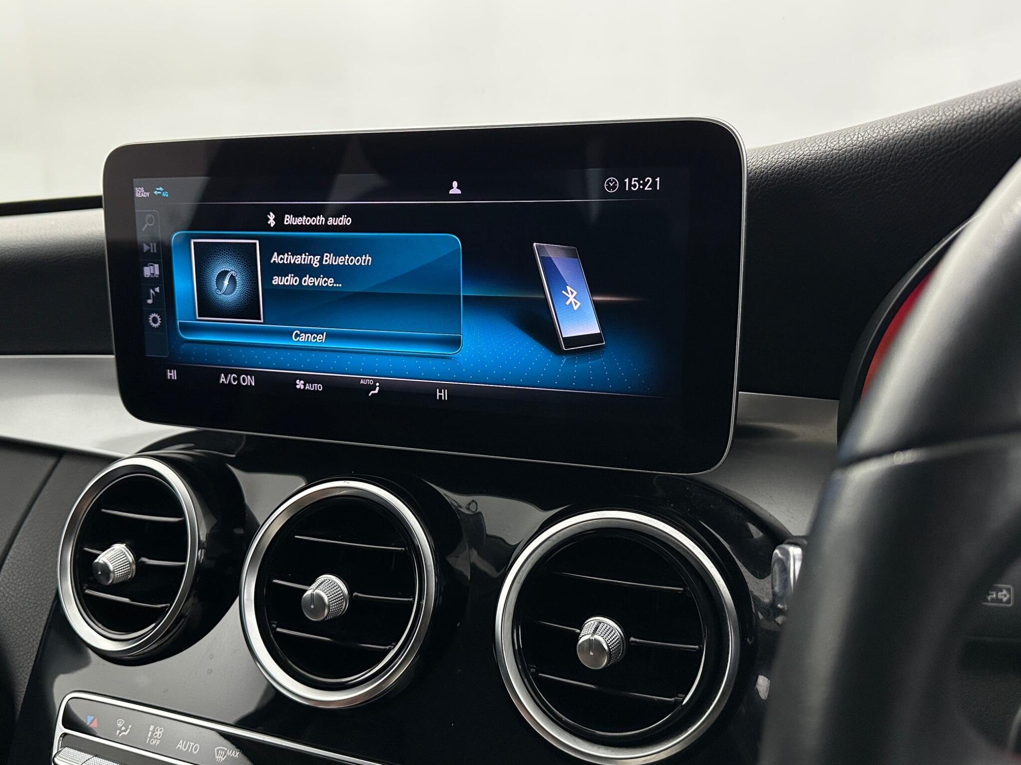 Mercedes-Benz C-Class view 26