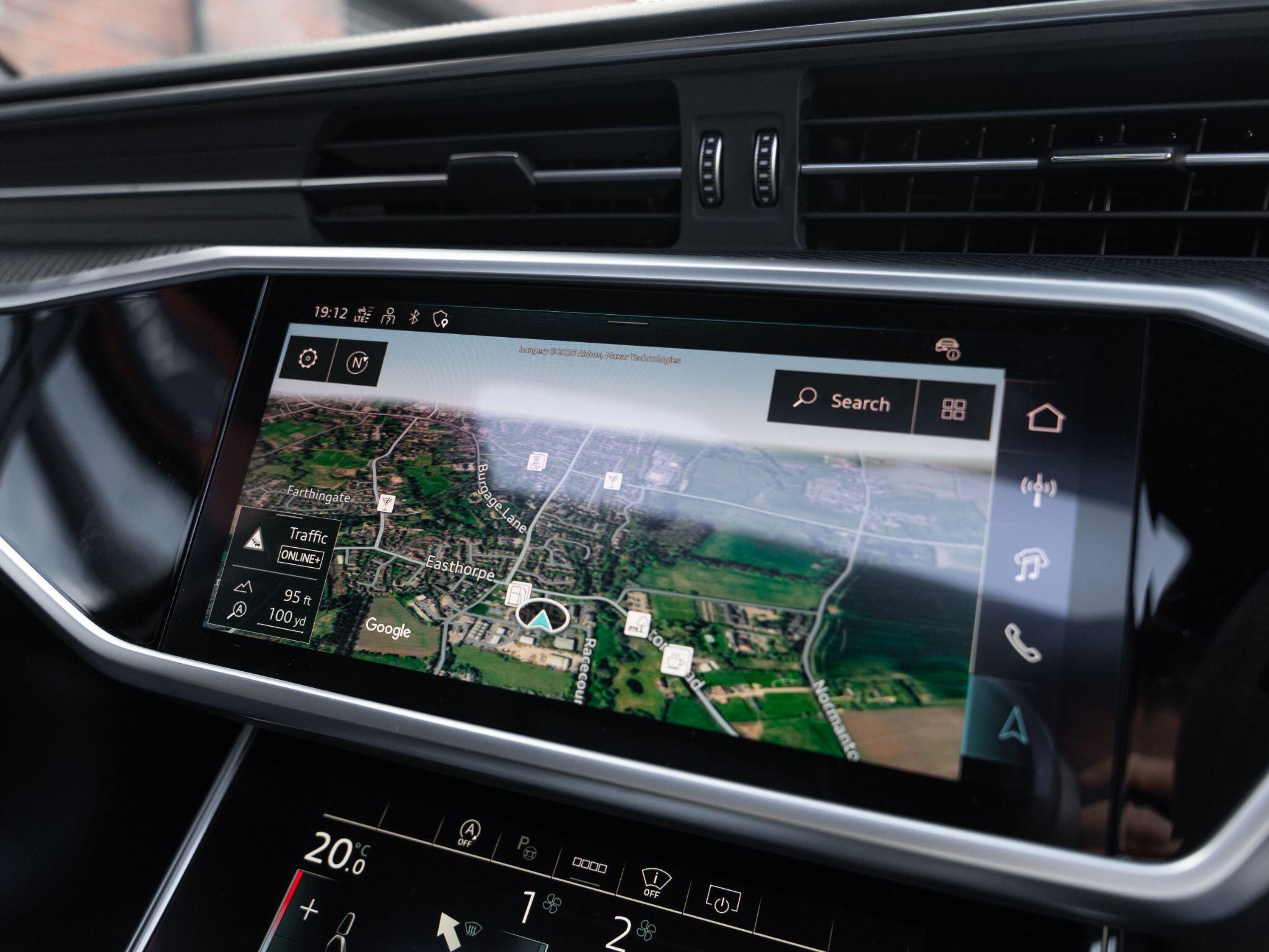 Audi RS6 Avant view 57