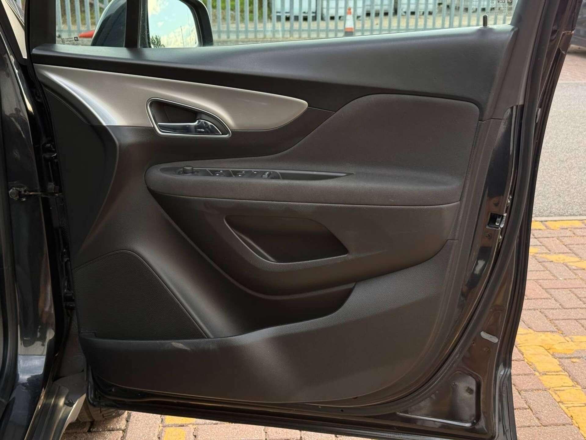 Vauxhall Mokka view 18