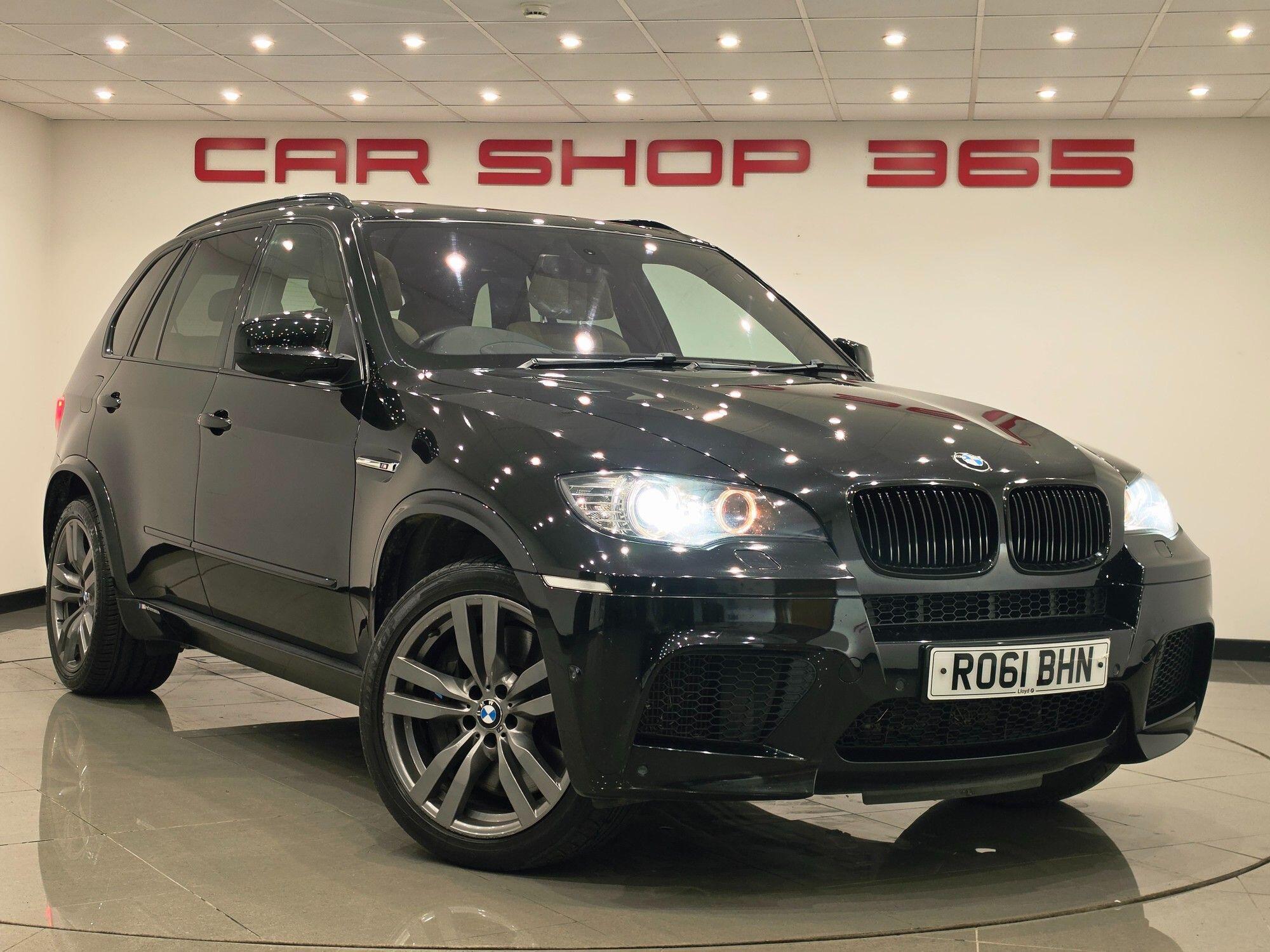 BMW X5 M view 9