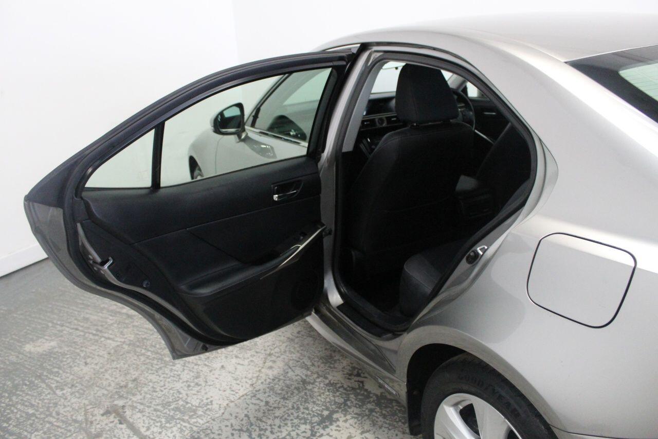 Lexus Is view 25