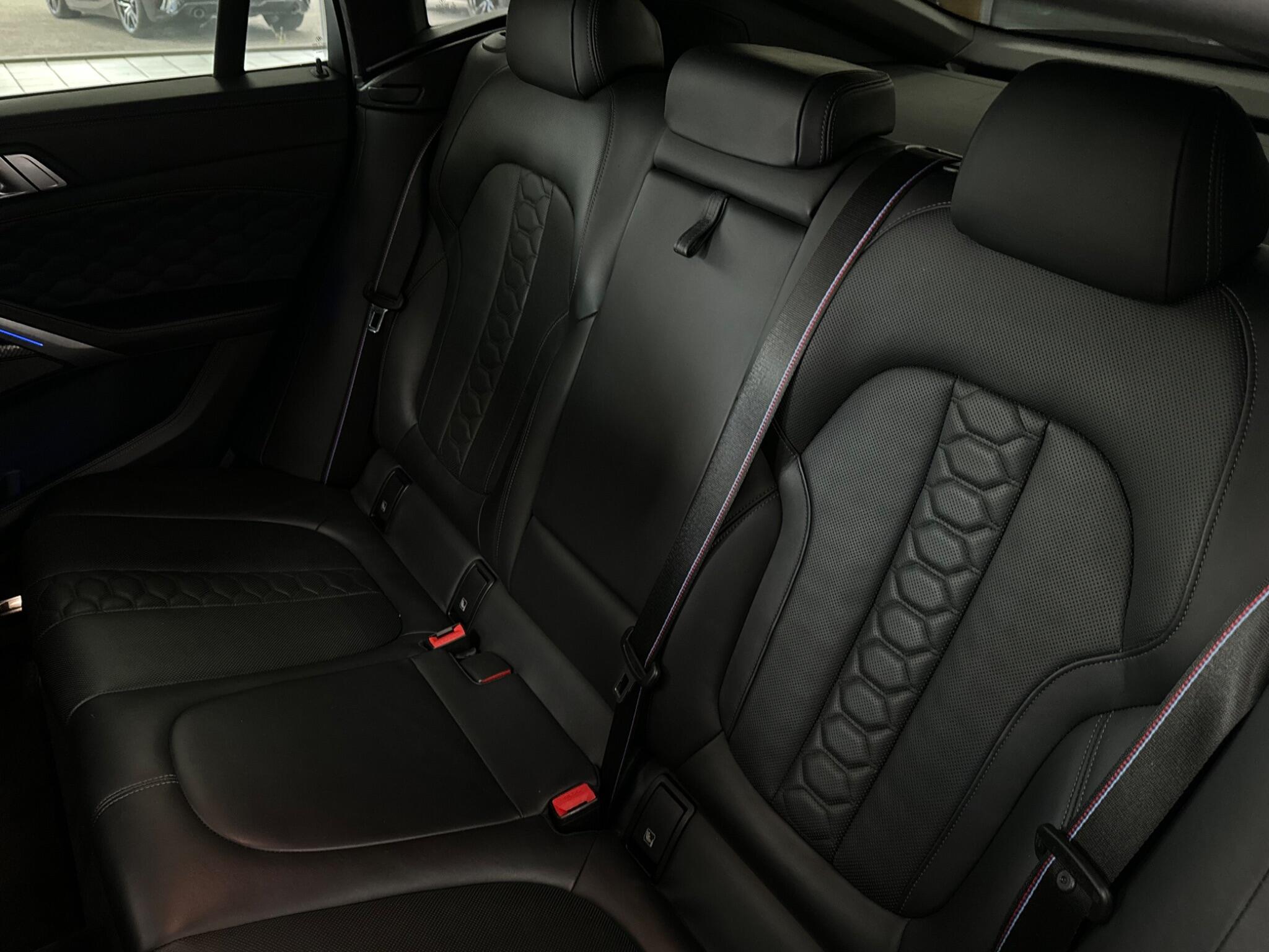 BMW X6 M view 42