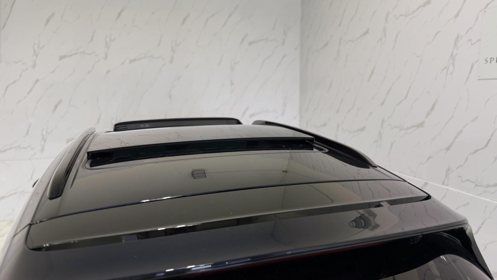 Porsche Cayenne view 48