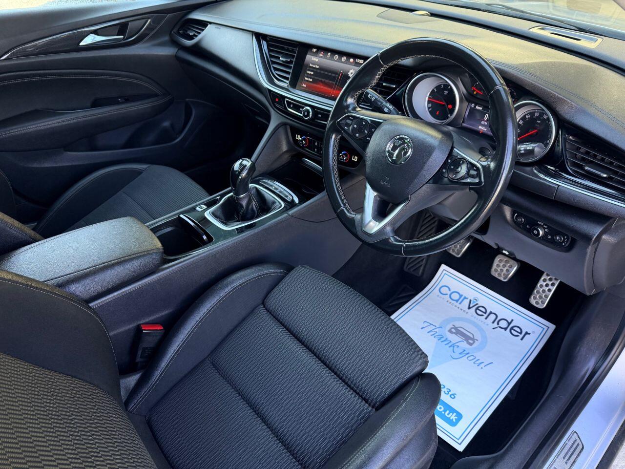 Vauxhall Insignia view 17