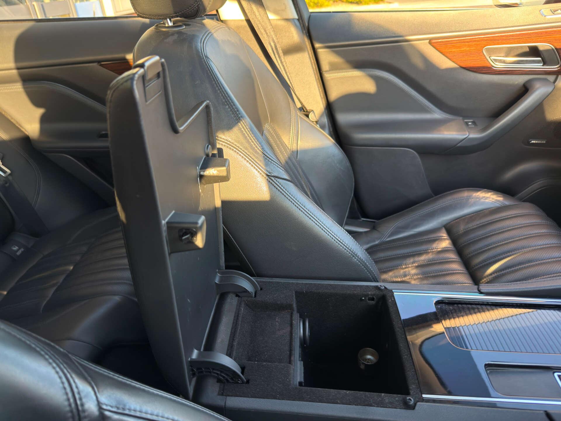 Jaguar F-Pace view 69