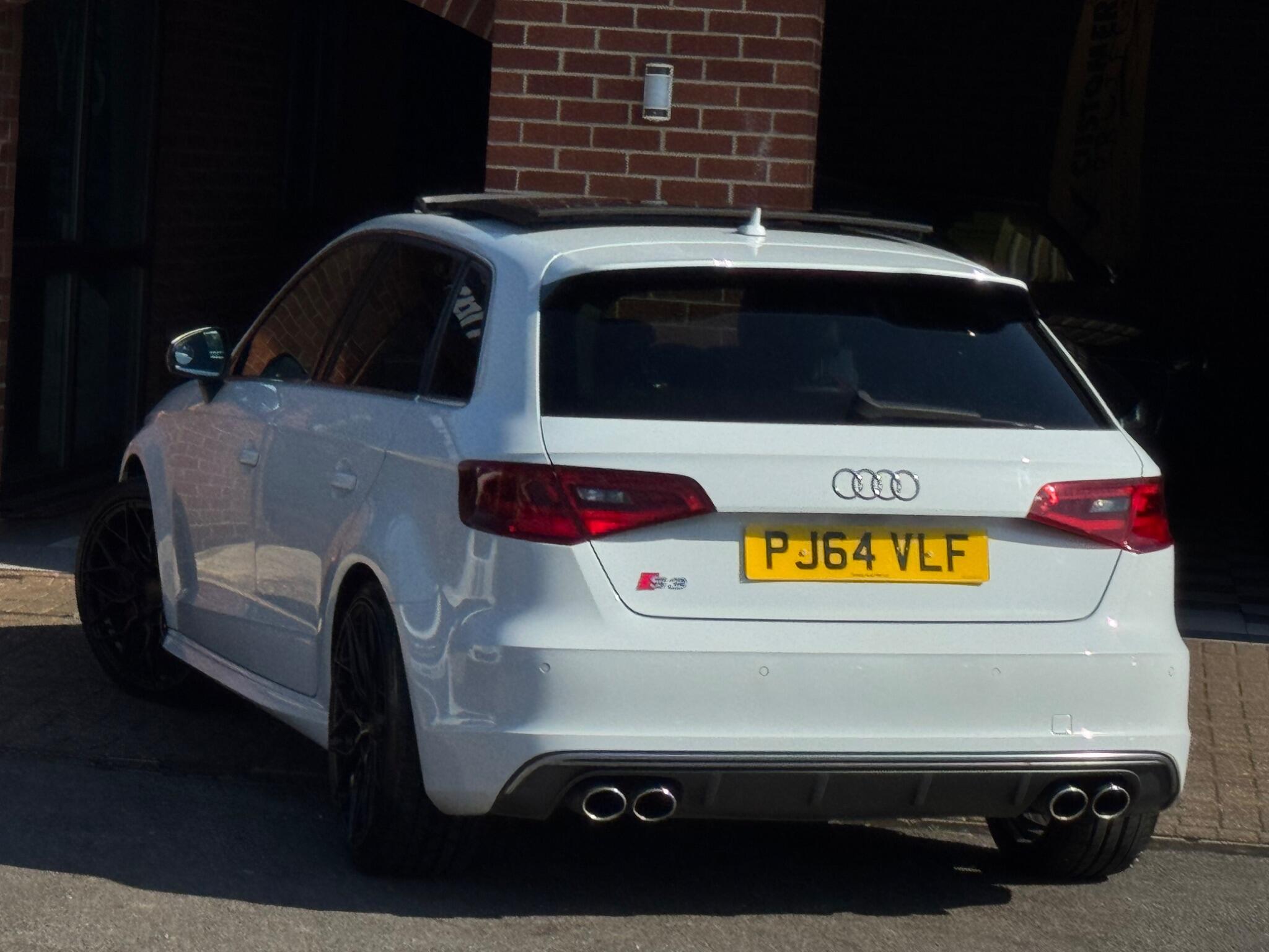 Audi S3 view 3