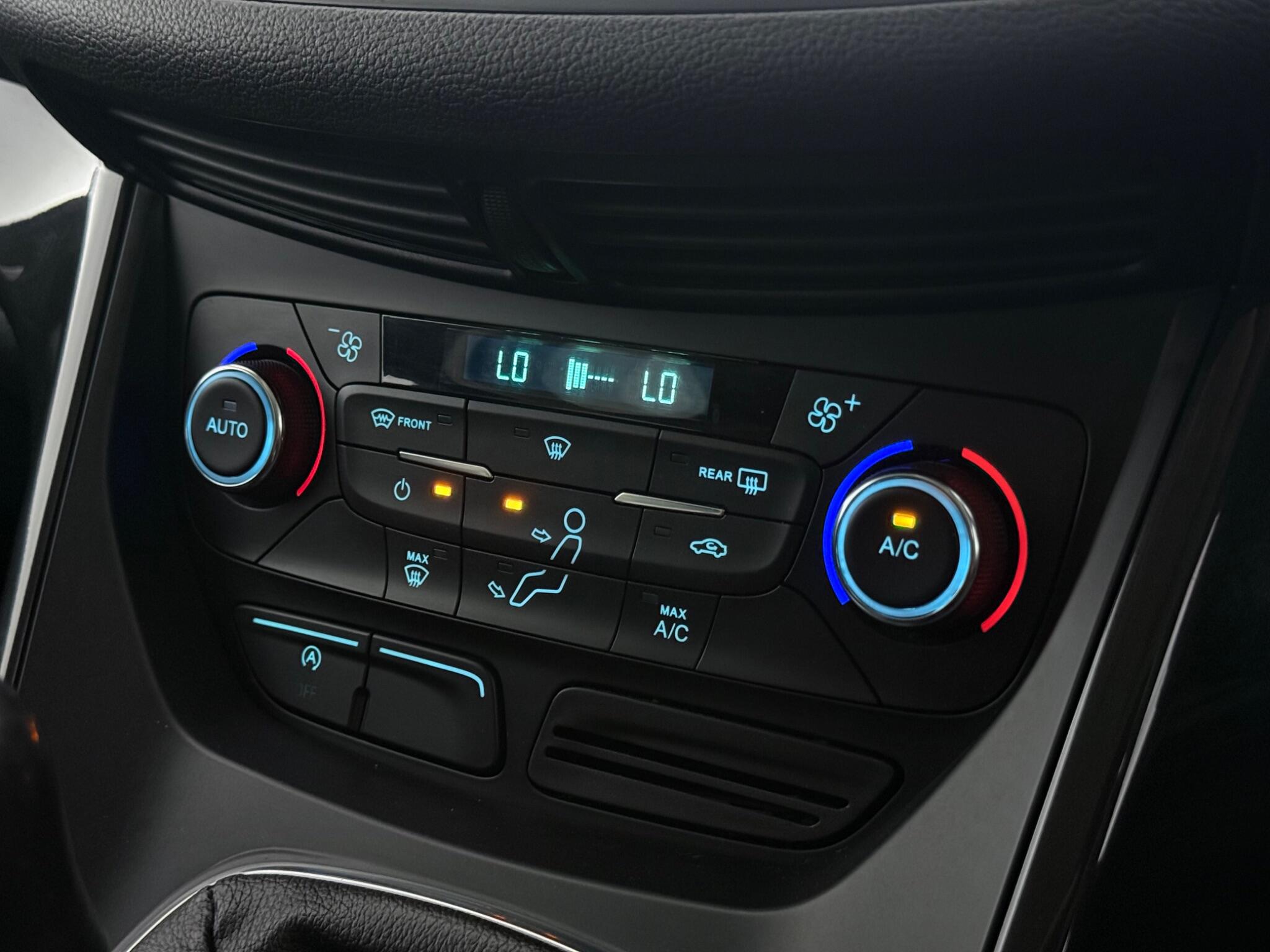 Ford Kuga view 16