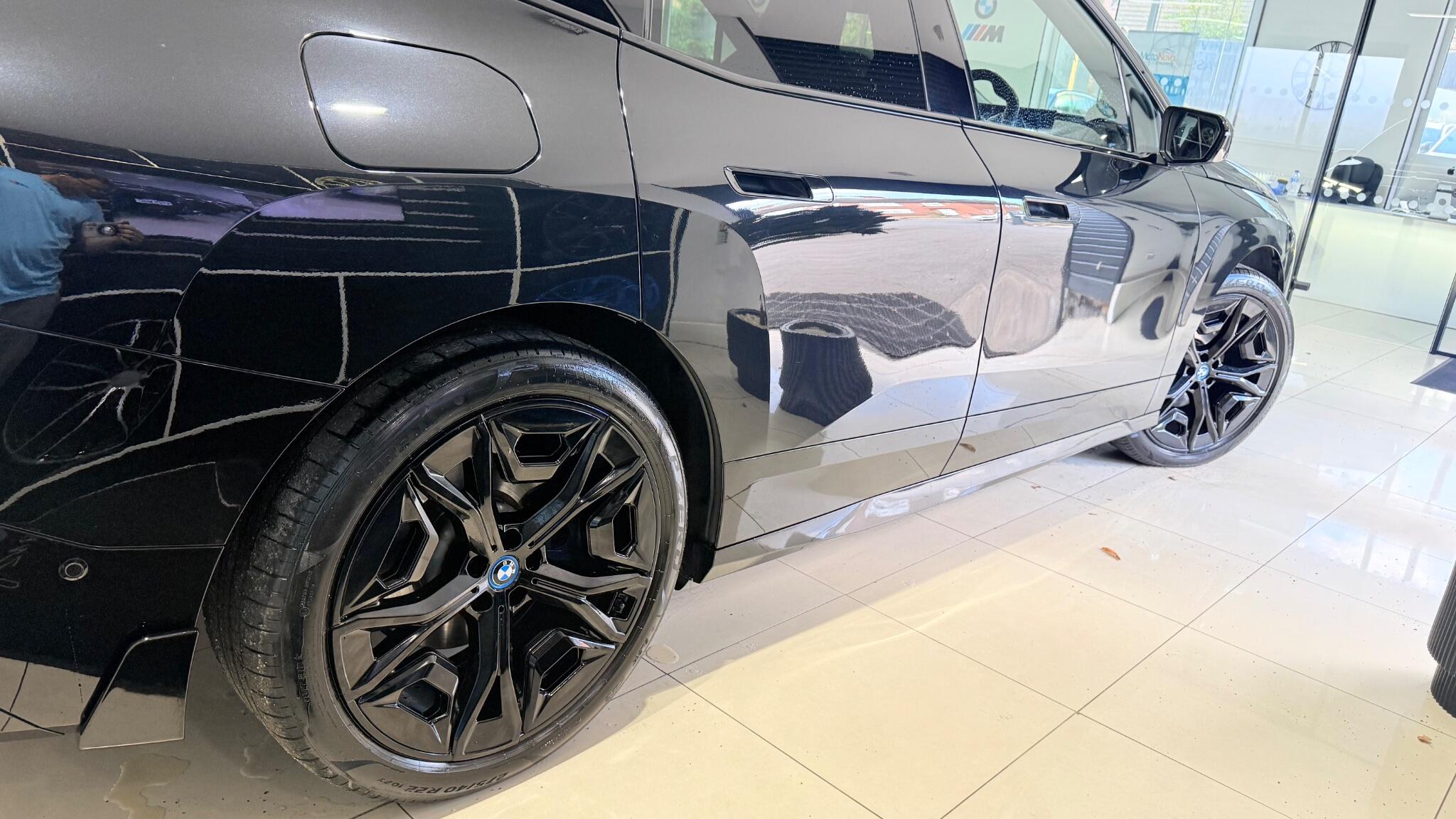 BMW iX view 42