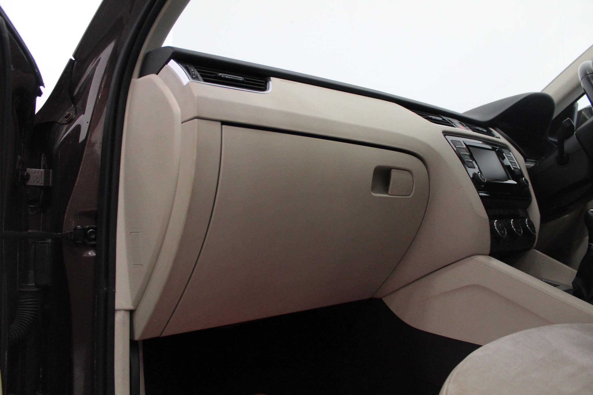 Skoda Octavia view 30