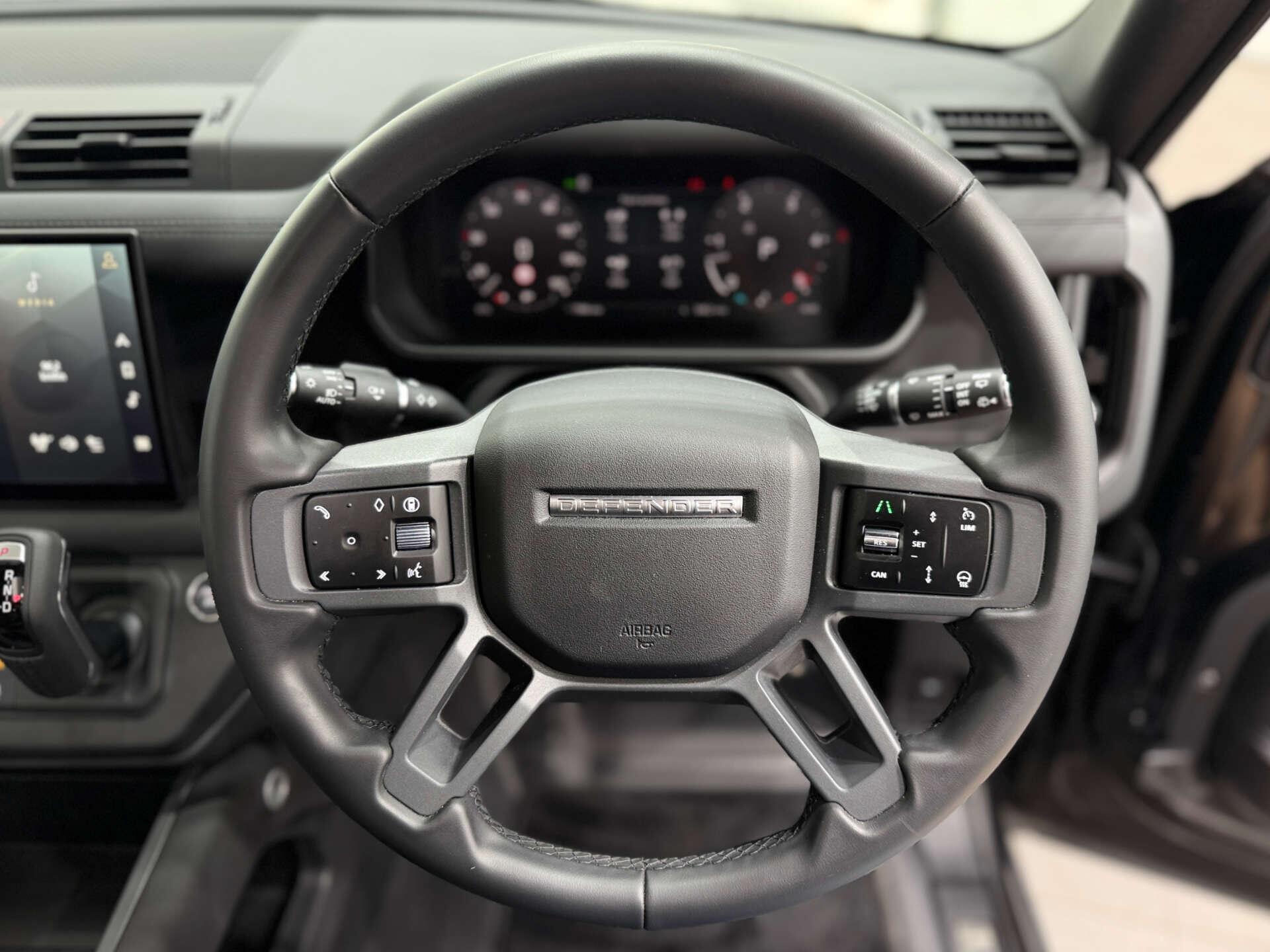 Land Rover Defender view 16