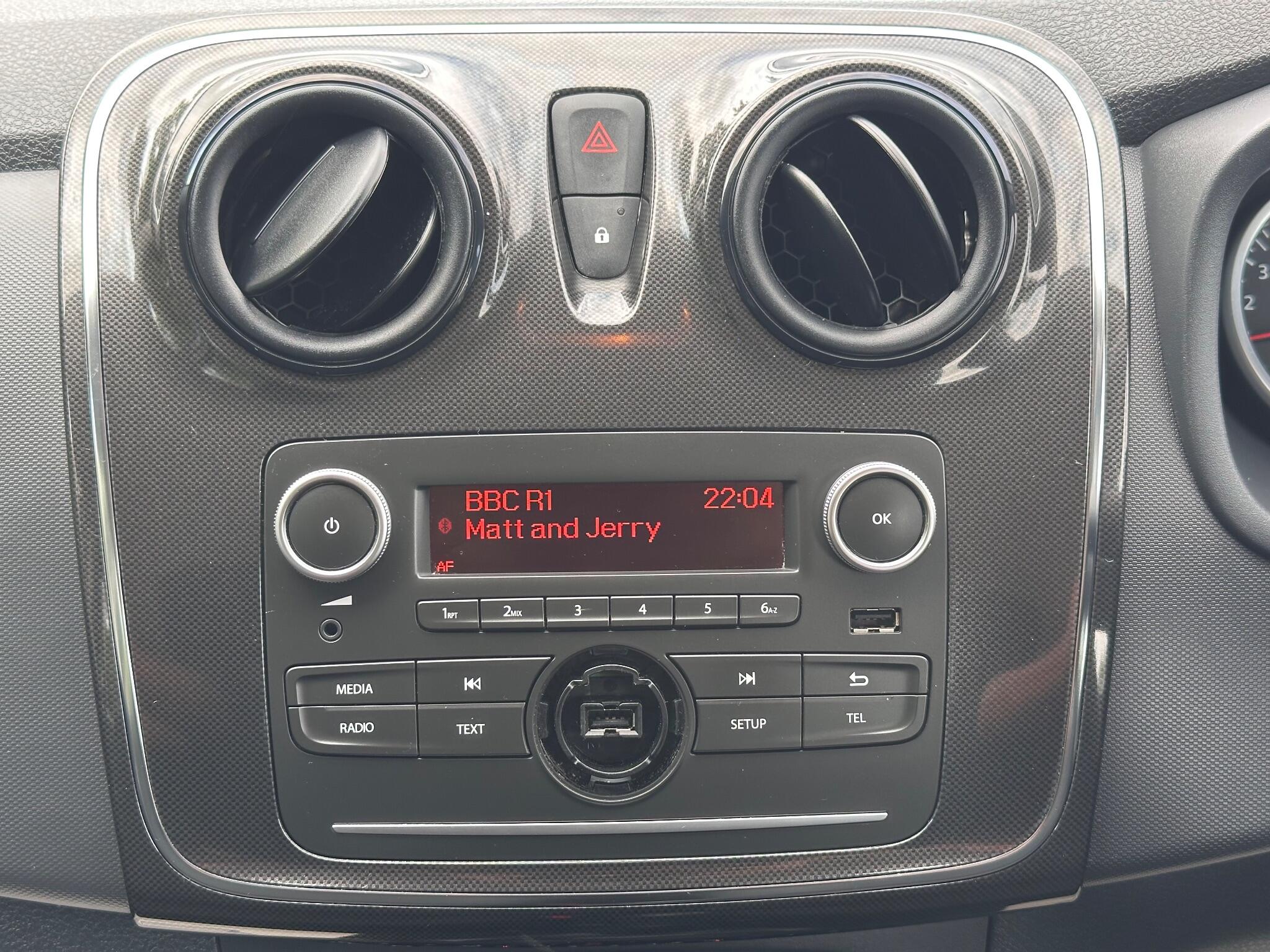 Dacia Sandero view 31