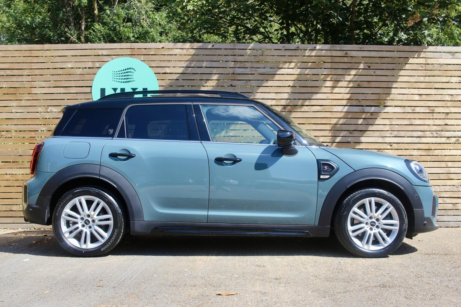 Mini Countryman view 4
