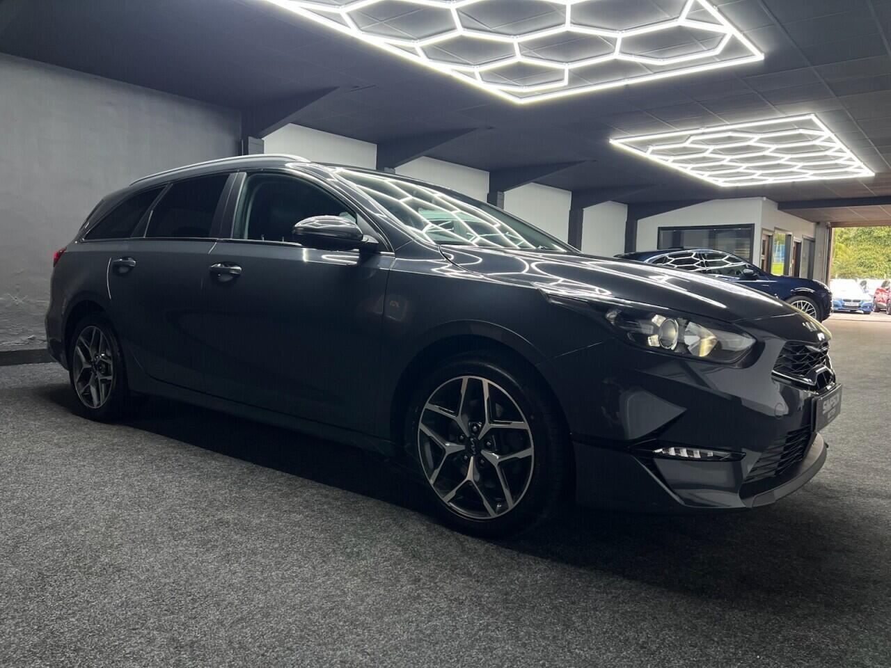 Kia Ceed view 16