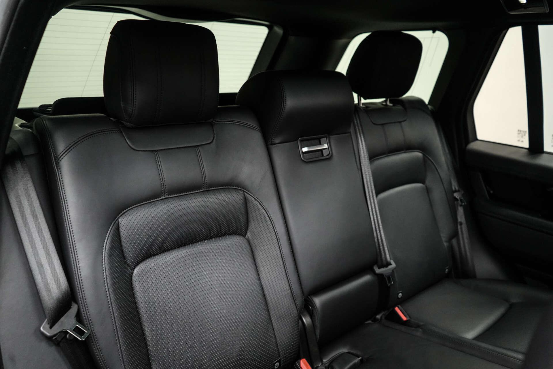 Land Rover Range Rover view 22